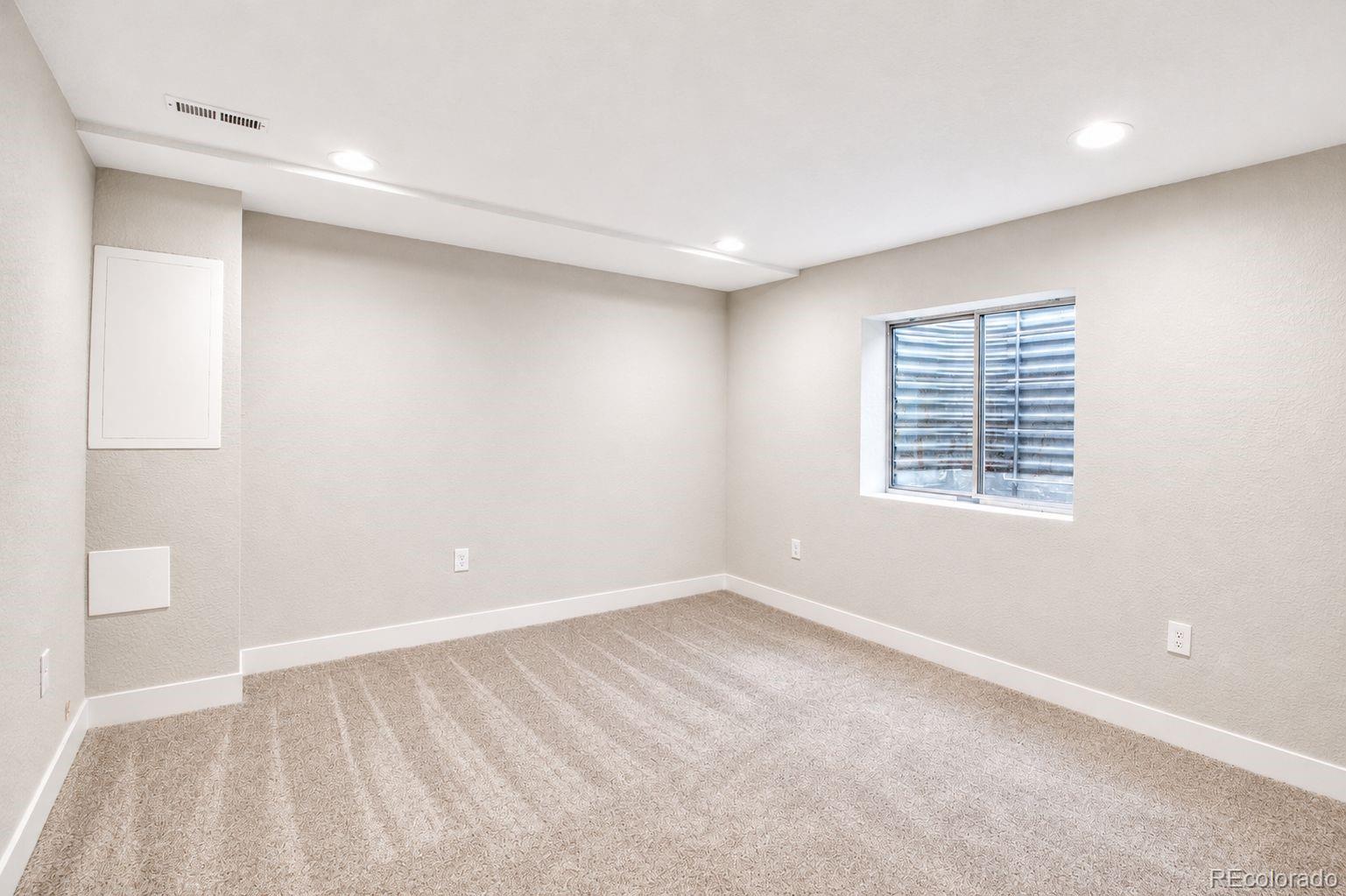 MLS Image #35 for 13446  falls drive,broomfield, Colorado