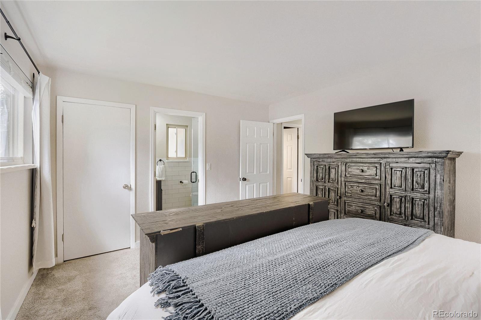 MLS Image #13 for 8102 s carr court,littleton, Colorado