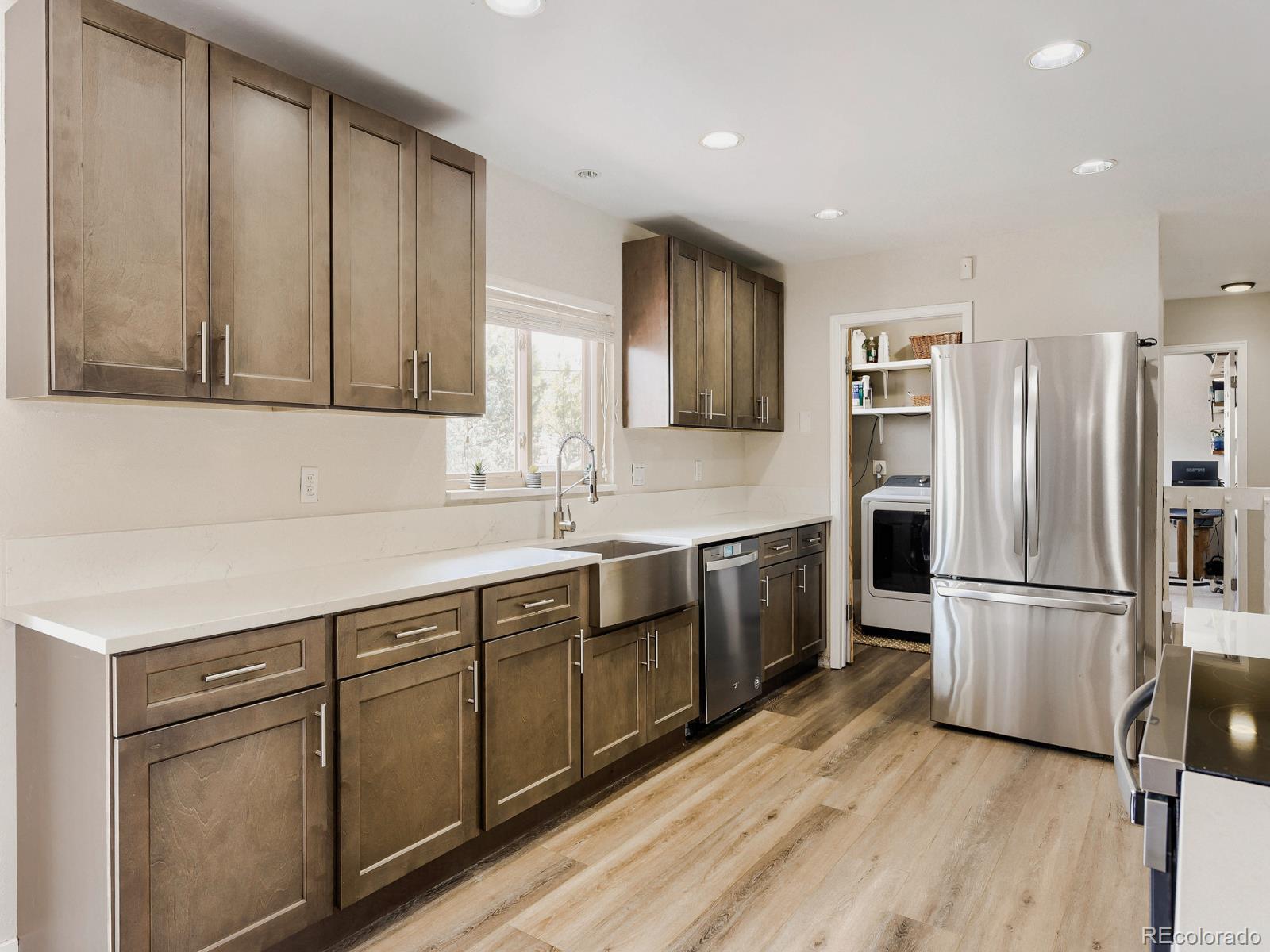 MLS Image #6 for 8102 s carr court,littleton, Colorado