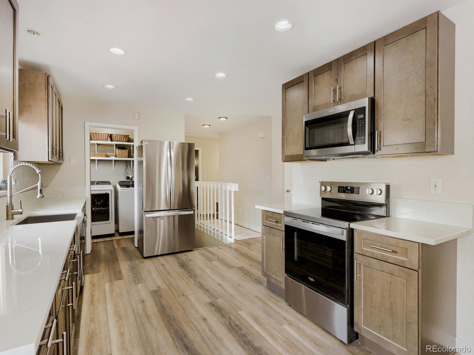 MLS Image #7 for 8102 s carr court,littleton, Colorado