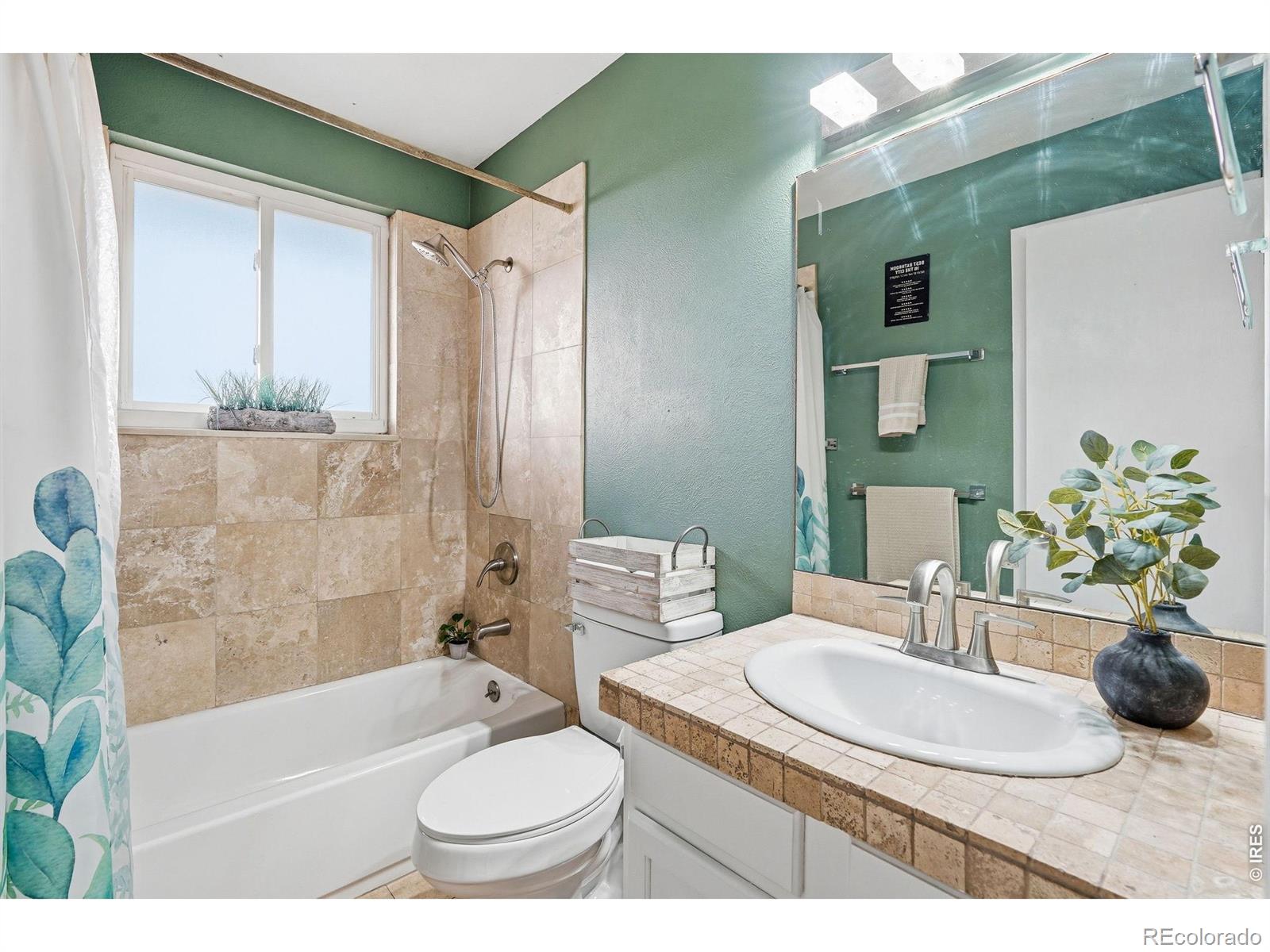 MLS Image #14 for 8260  bluebell way,denver, Colorado