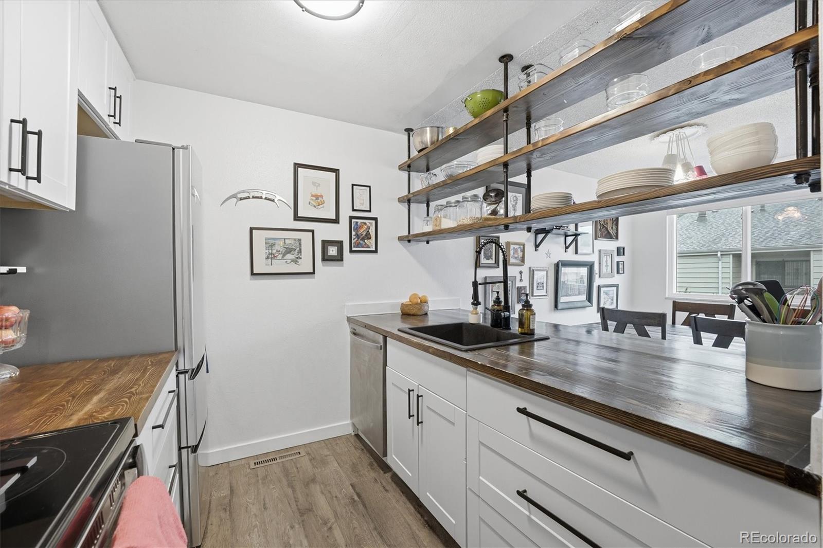 MLS Image #19 for 6860 e mississippi avenue,denver, Colorado