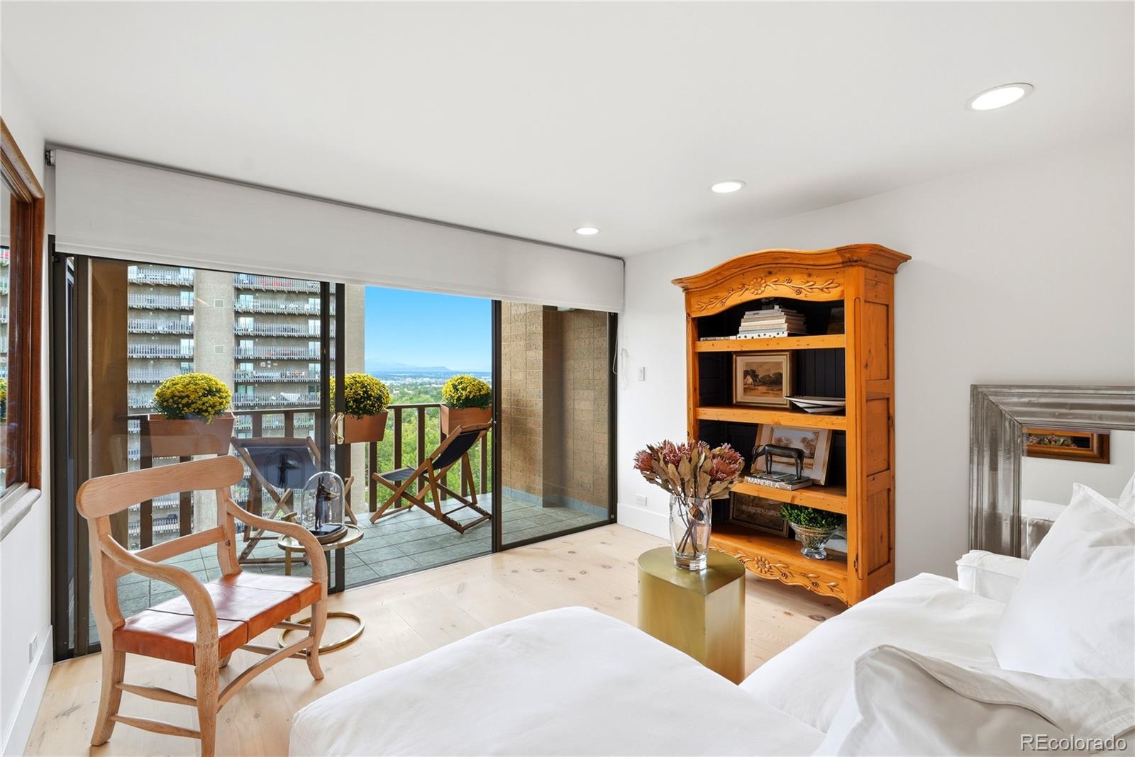 MLS Image #6 for 400 s lafayette street,denver, Colorado