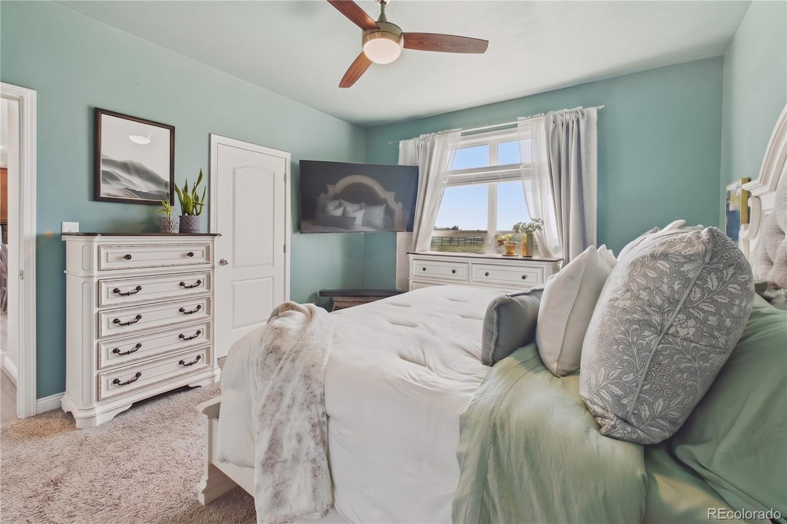 MLS Image #14 for 44076  morning star court,elizabeth, Colorado