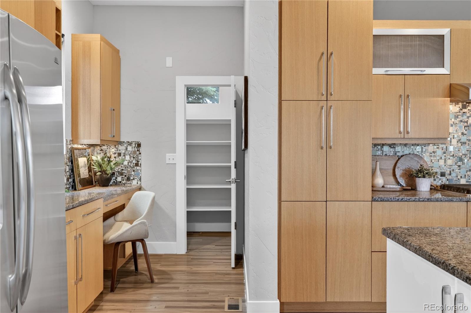 MLS Image #7 for 1622 w 67th avenue,denver, Colorado