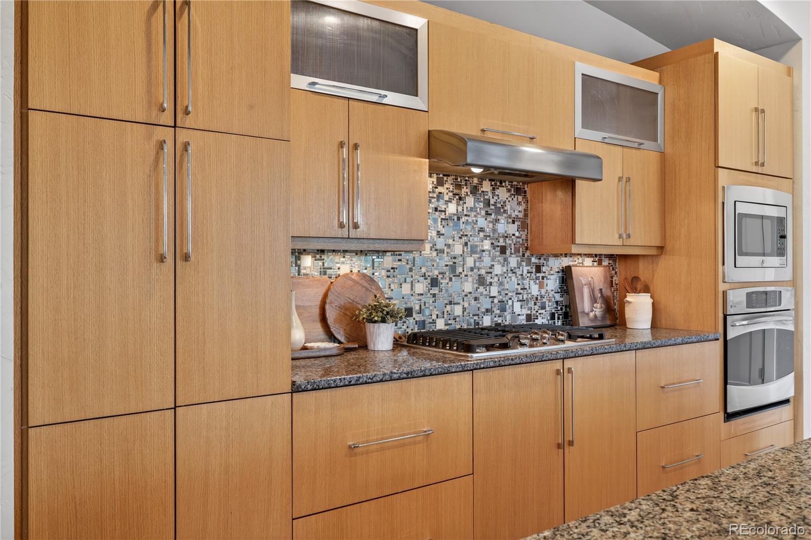 MLS Image #8 for 1622 w 67th avenue,denver, Colorado