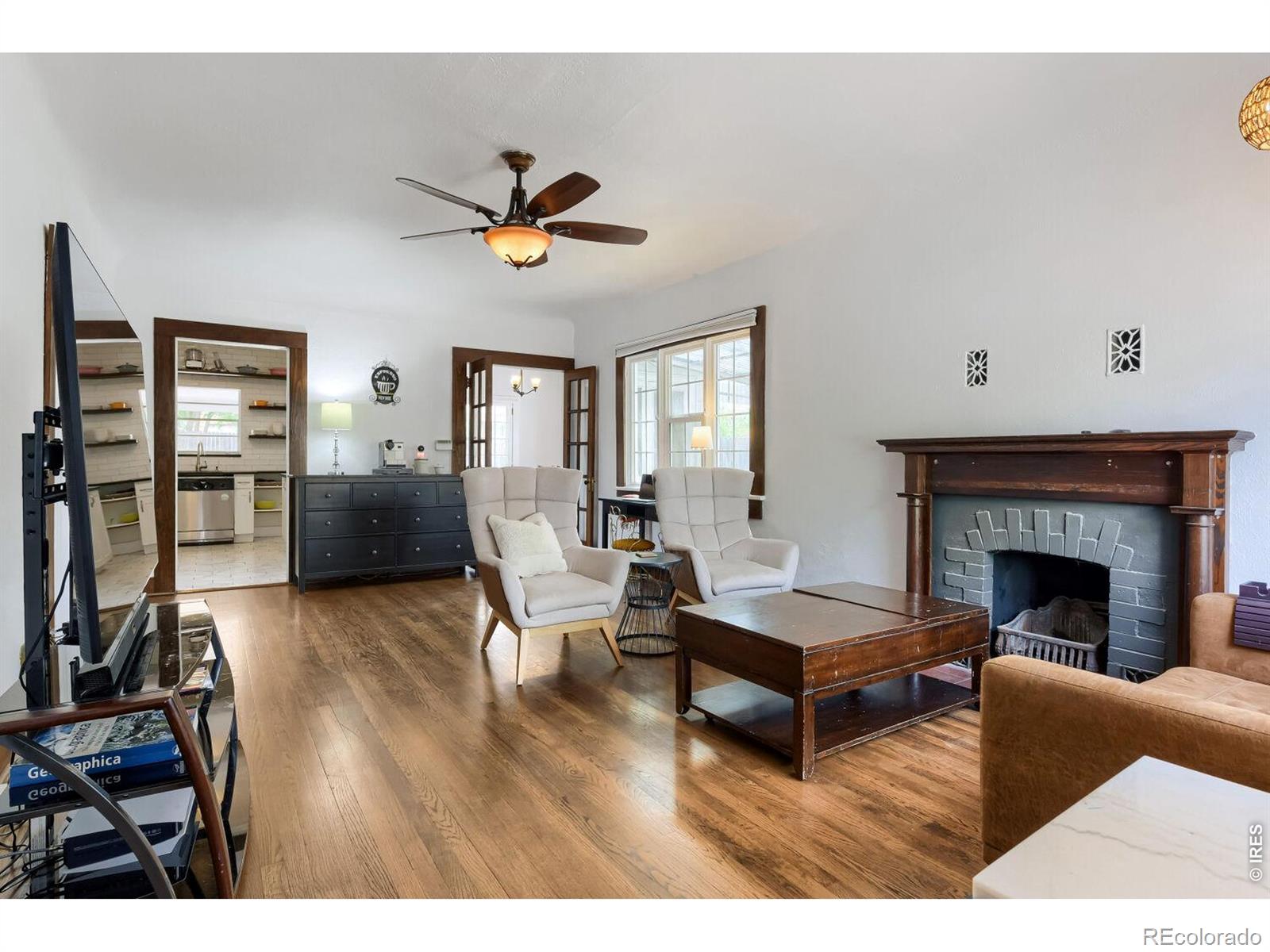 MLS Image #5 for 4350 s pennsylvania street,englewood, Colorado