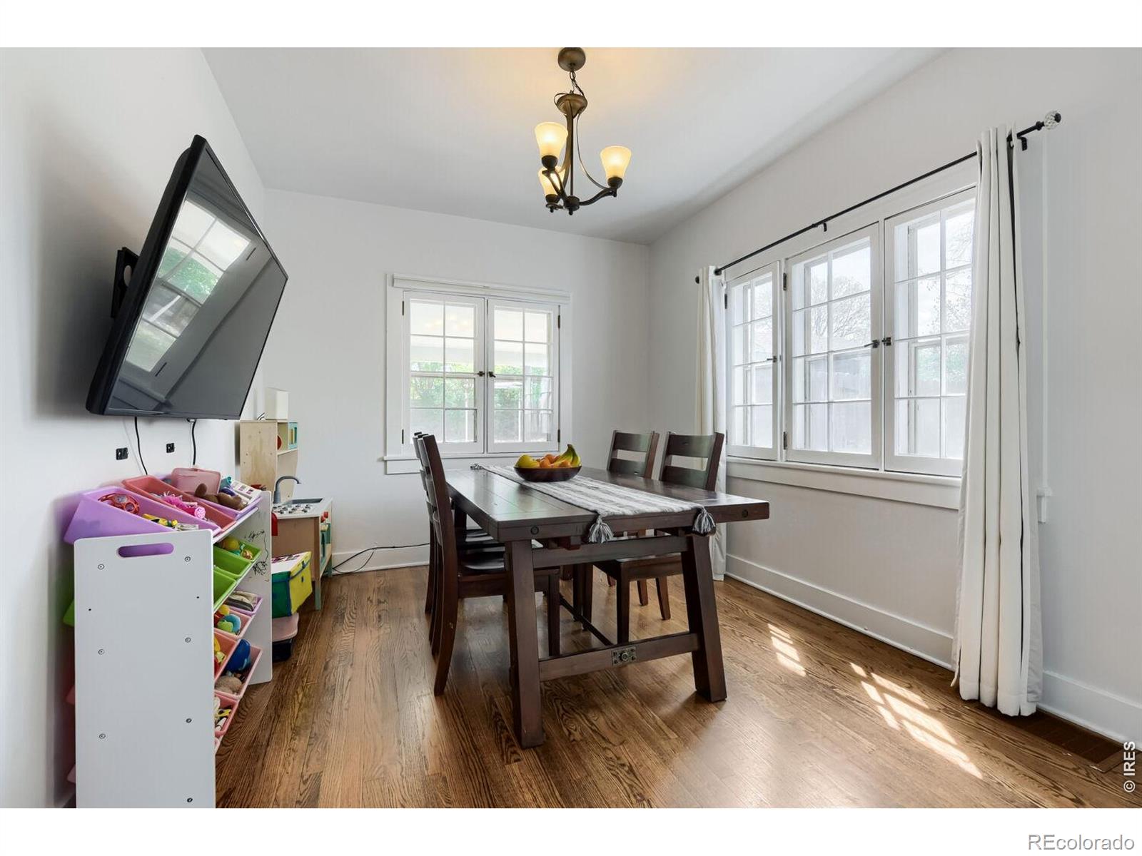 MLS Image #8 for 4350 s pennsylvania street,englewood, Colorado