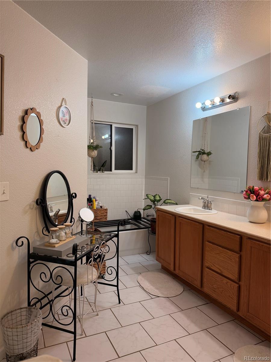 MLS Image #9 for 6144  ivy street,commerce city, Colorado