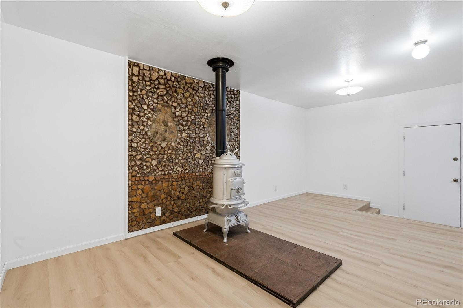 MLS Image #10 for 10708  ogden street,northglenn, Colorado