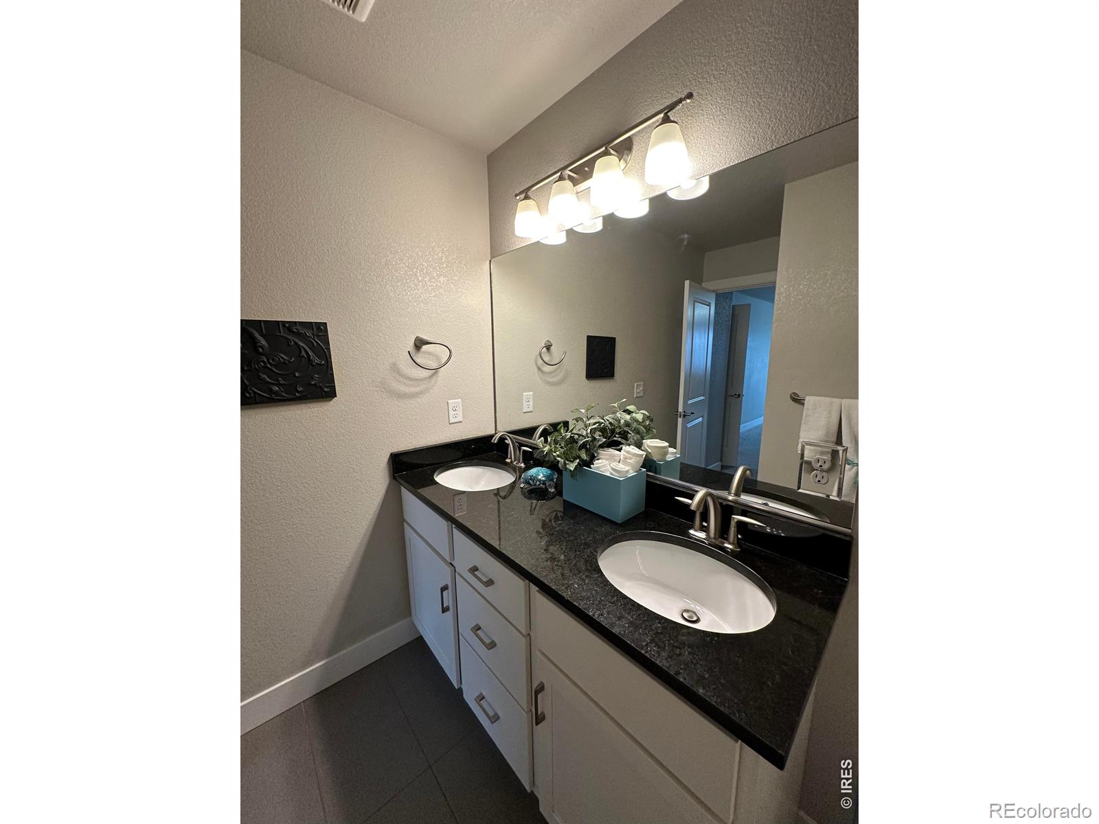 MLS Image #18 for 2608  kansas drive,fort collins, Colorado