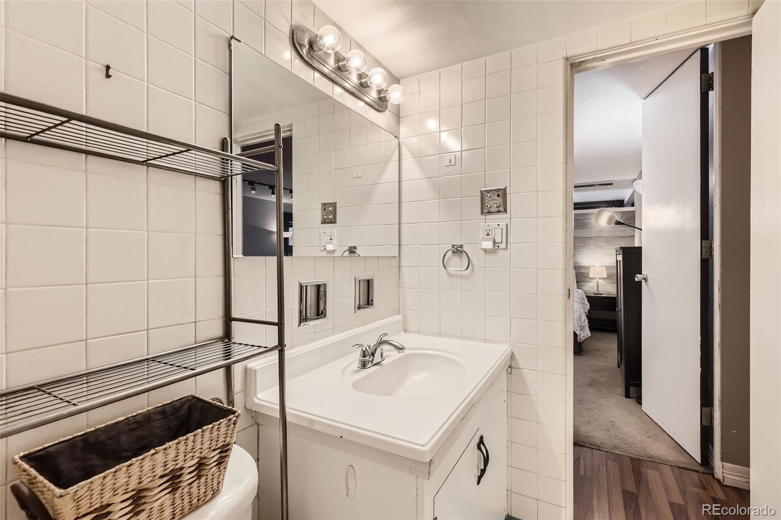 MLS Image #17 for 1050 n corona street,denver, Colorado