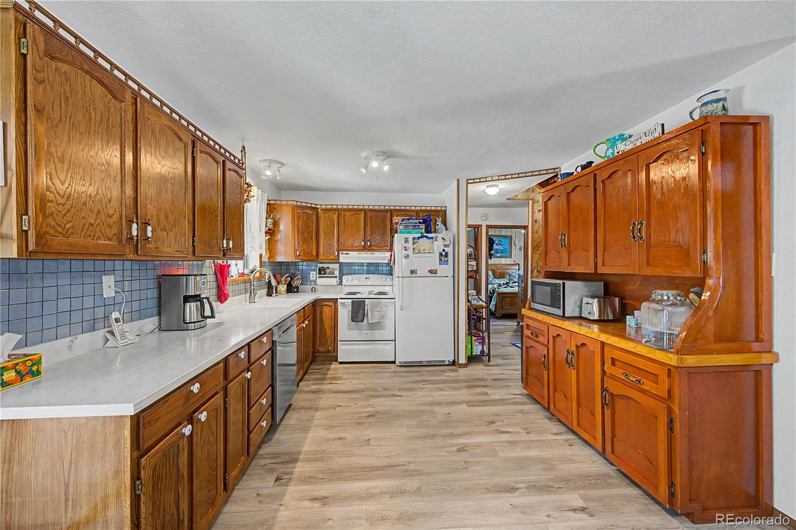 MLS Image #18 for 539  12th trail,cotopaxi, Colorado