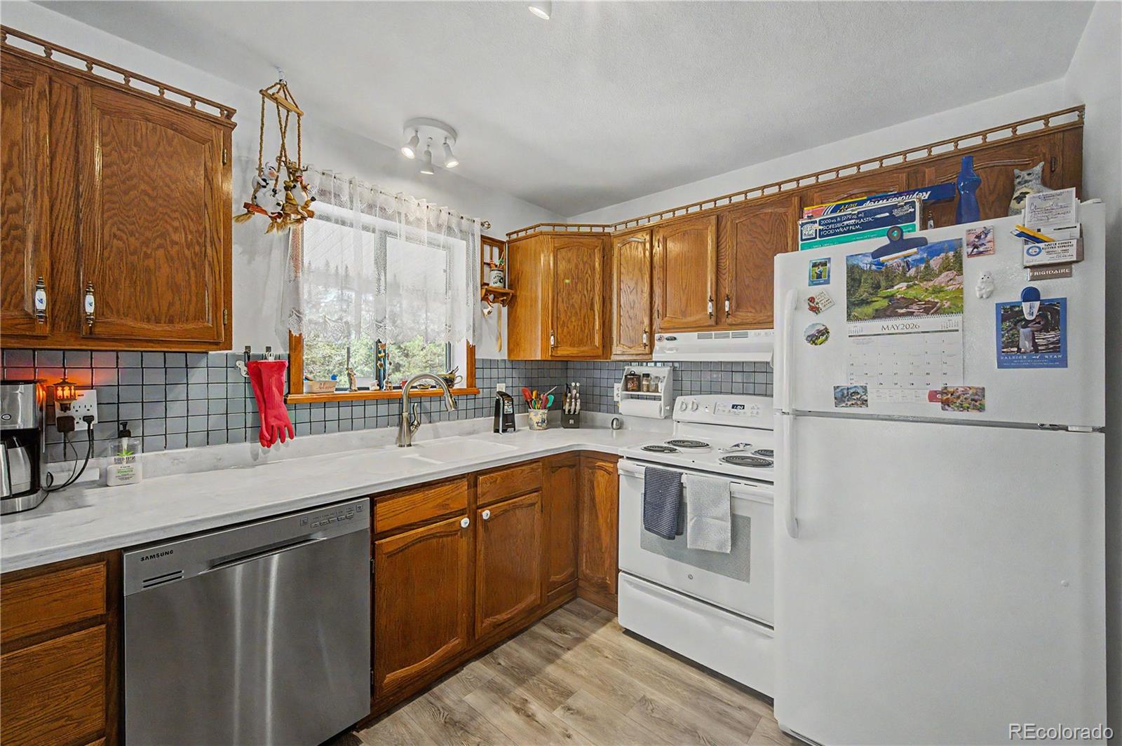 MLS Image #19 for 539  12th trail,cotopaxi, Colorado
