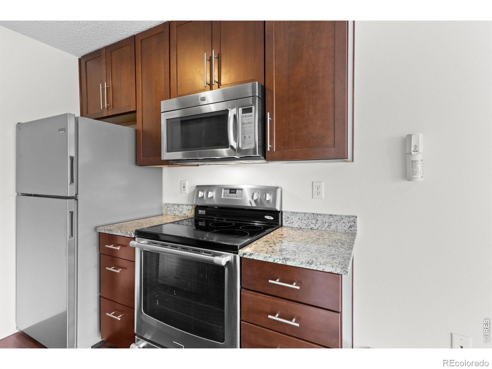 MLS Image #7 for 3120  corona trail,boulder, Colorado