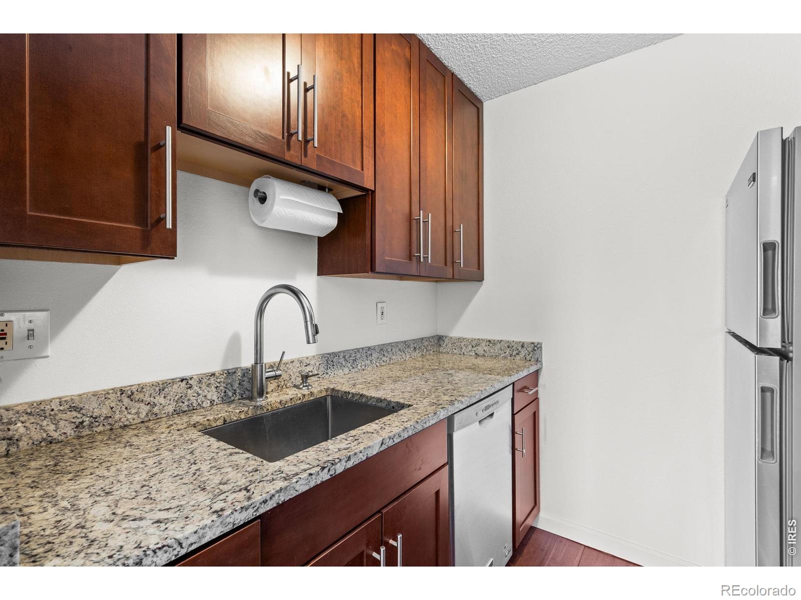 MLS Image #8 for 3120  corona trail,boulder, Colorado