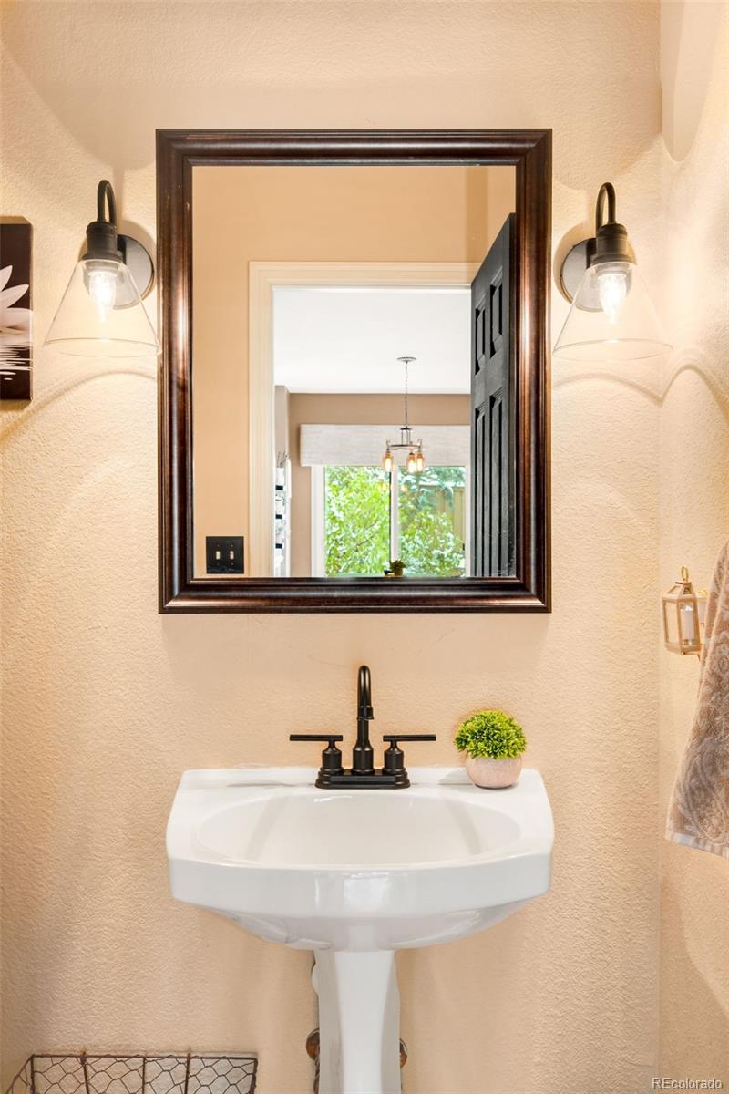 MLS Image #40 for 869  shadowstone drive,highlands ranch, Colorado