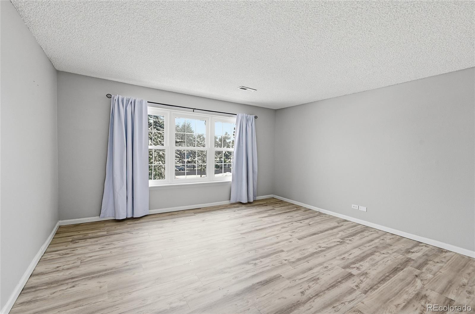 MLS Image #2 for 3490 s akron street,denver, Colorado