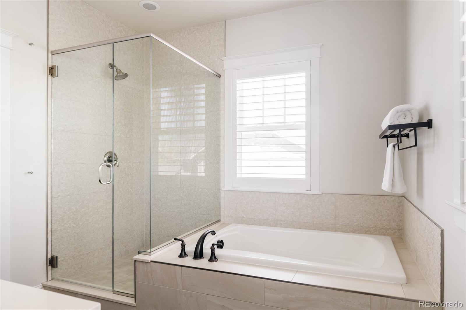 MLS Image #14 for 5075 n valentia street ,denver, Colorado