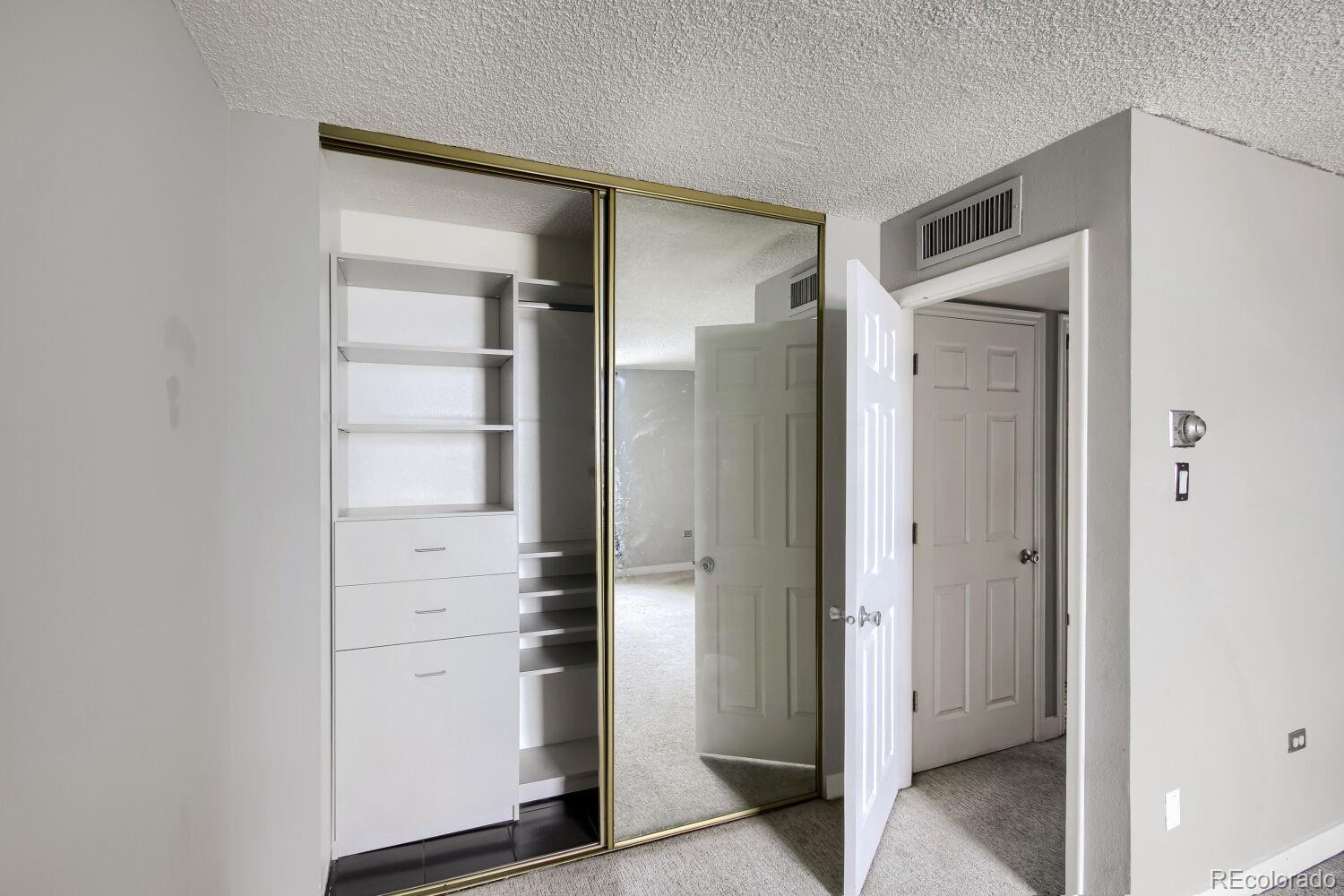 MLS Image #13 for 1020  15th street 15a,denver, Colorado
