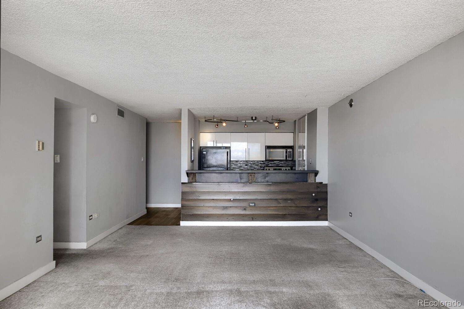 MLS Image #6 for 1020  15th street 15a,denver, Colorado