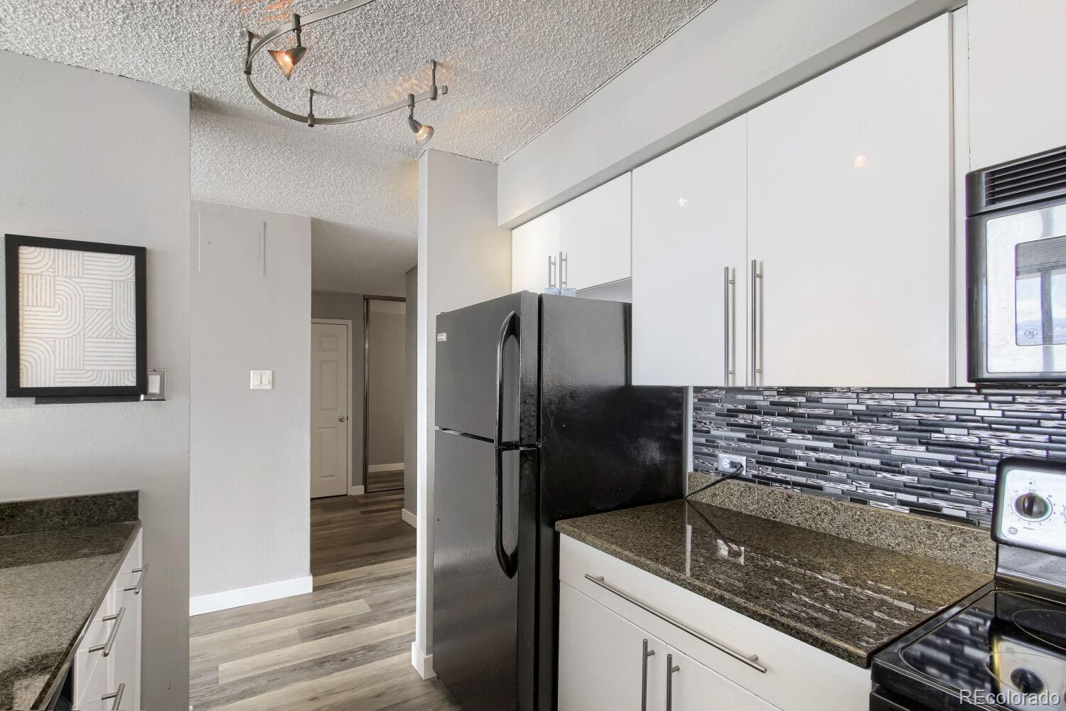 MLS Image #8 for 1020  15th street 15a,denver, Colorado