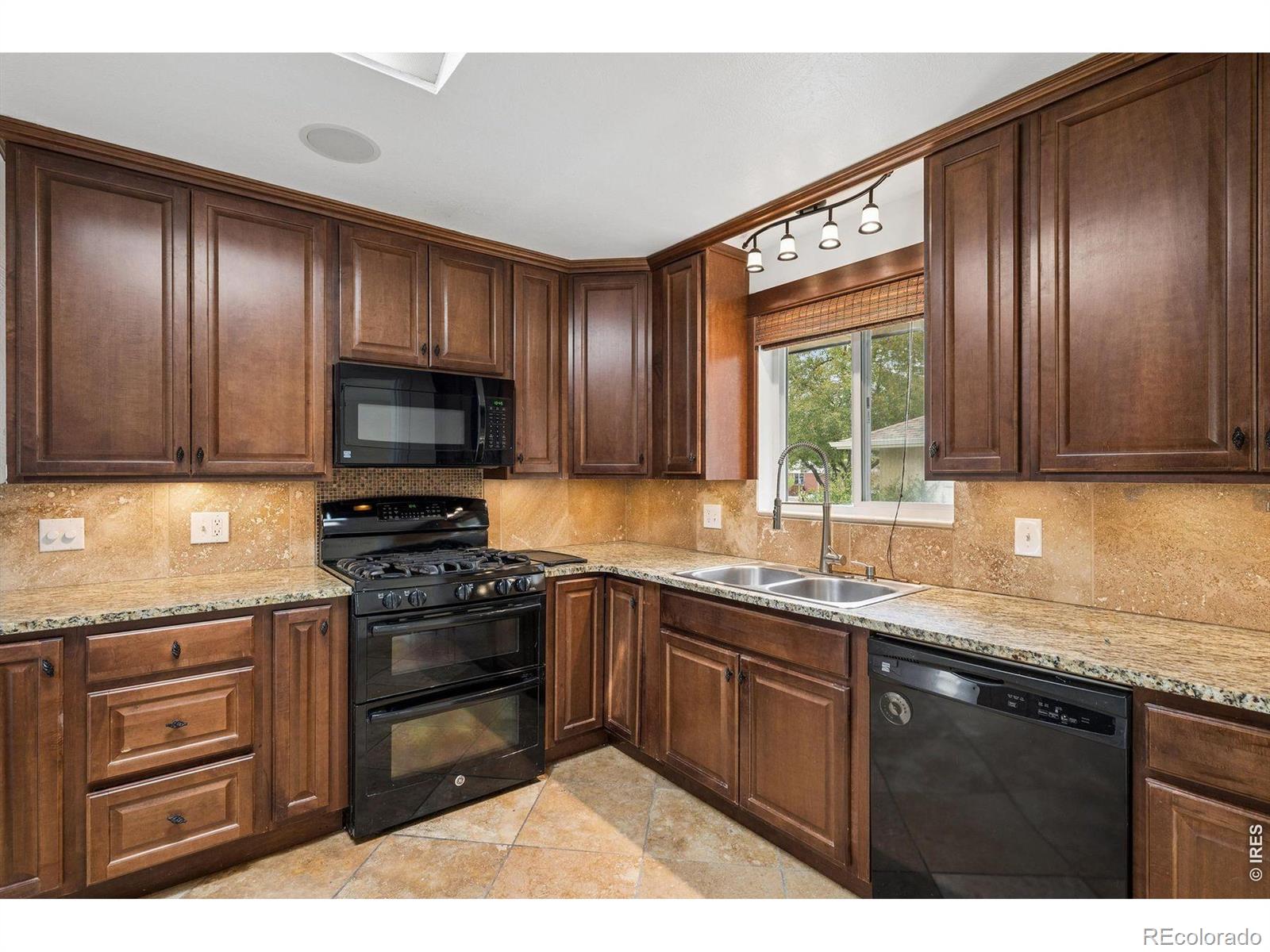 MLS Image #7 for 7232 w 67th place,arvada, Colorado