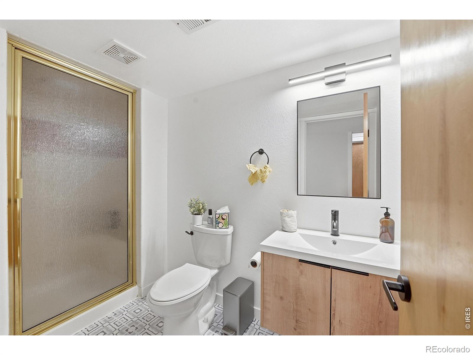 MLS Image #22 for 1714  hemlock way,broomfield, Colorado