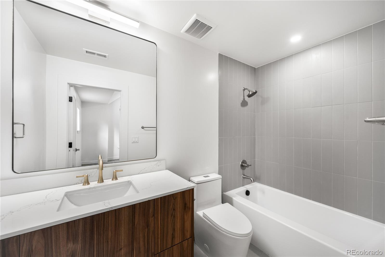 MLS Image #37 for 43  albion street,denver, Colorado