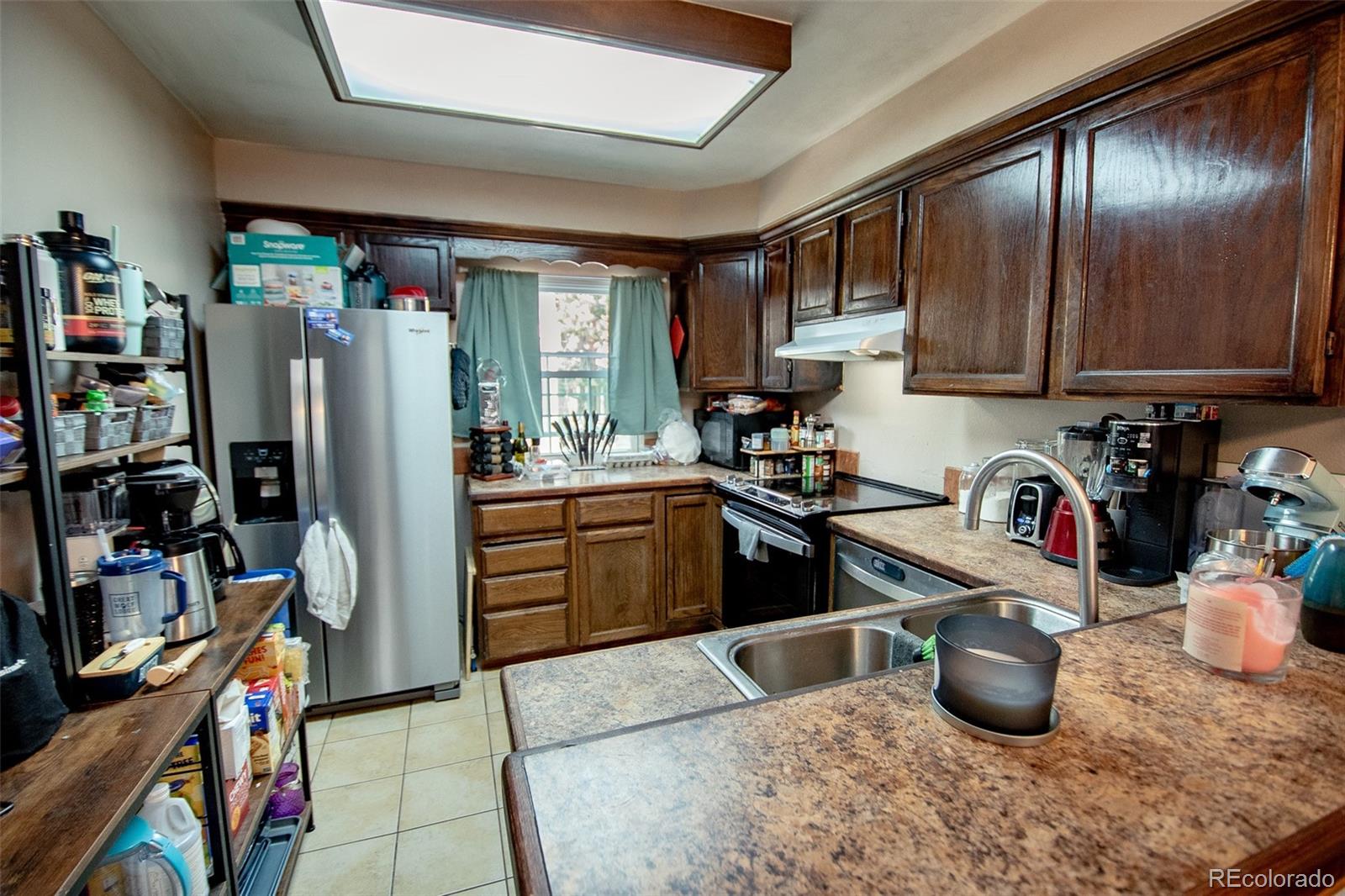 MLS Image #11 for 2061 s helena street,aurora, Colorado