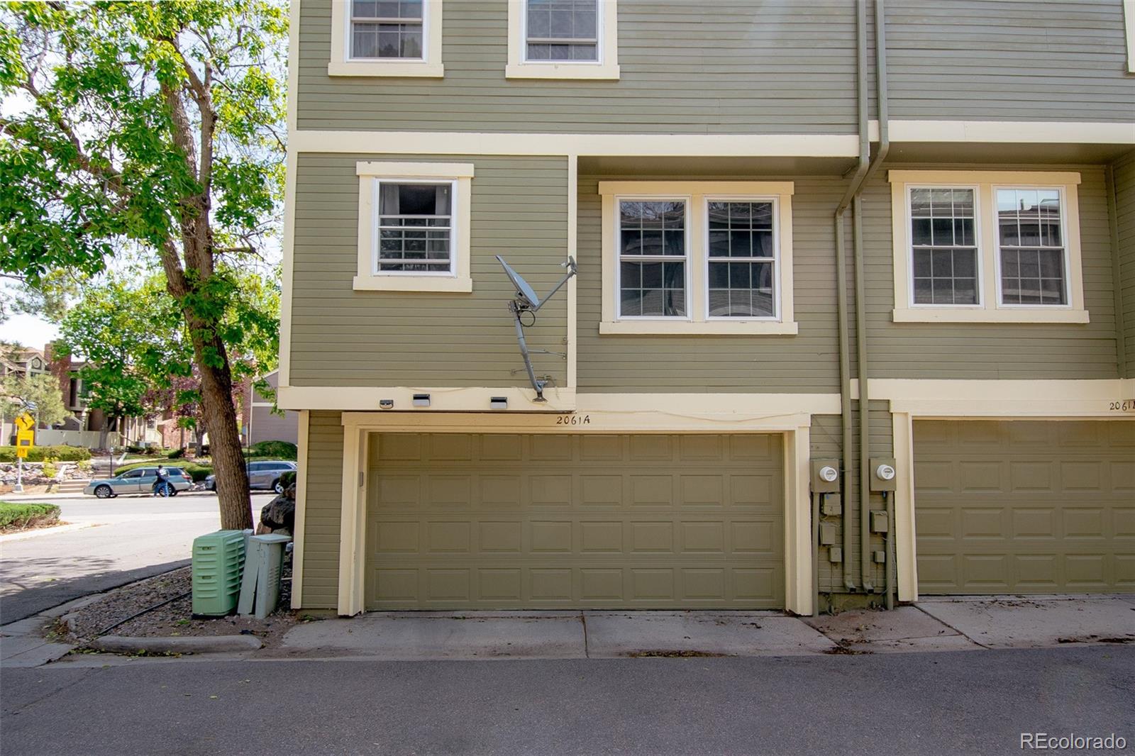 MLS Image #23 for 2061 s helena street,aurora, Colorado