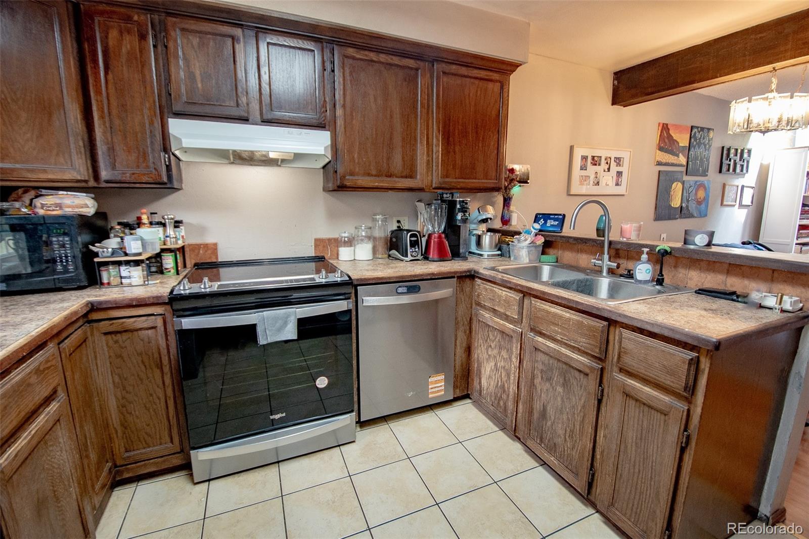 MLS Image #9 for 2061 s helena street,aurora, Colorado