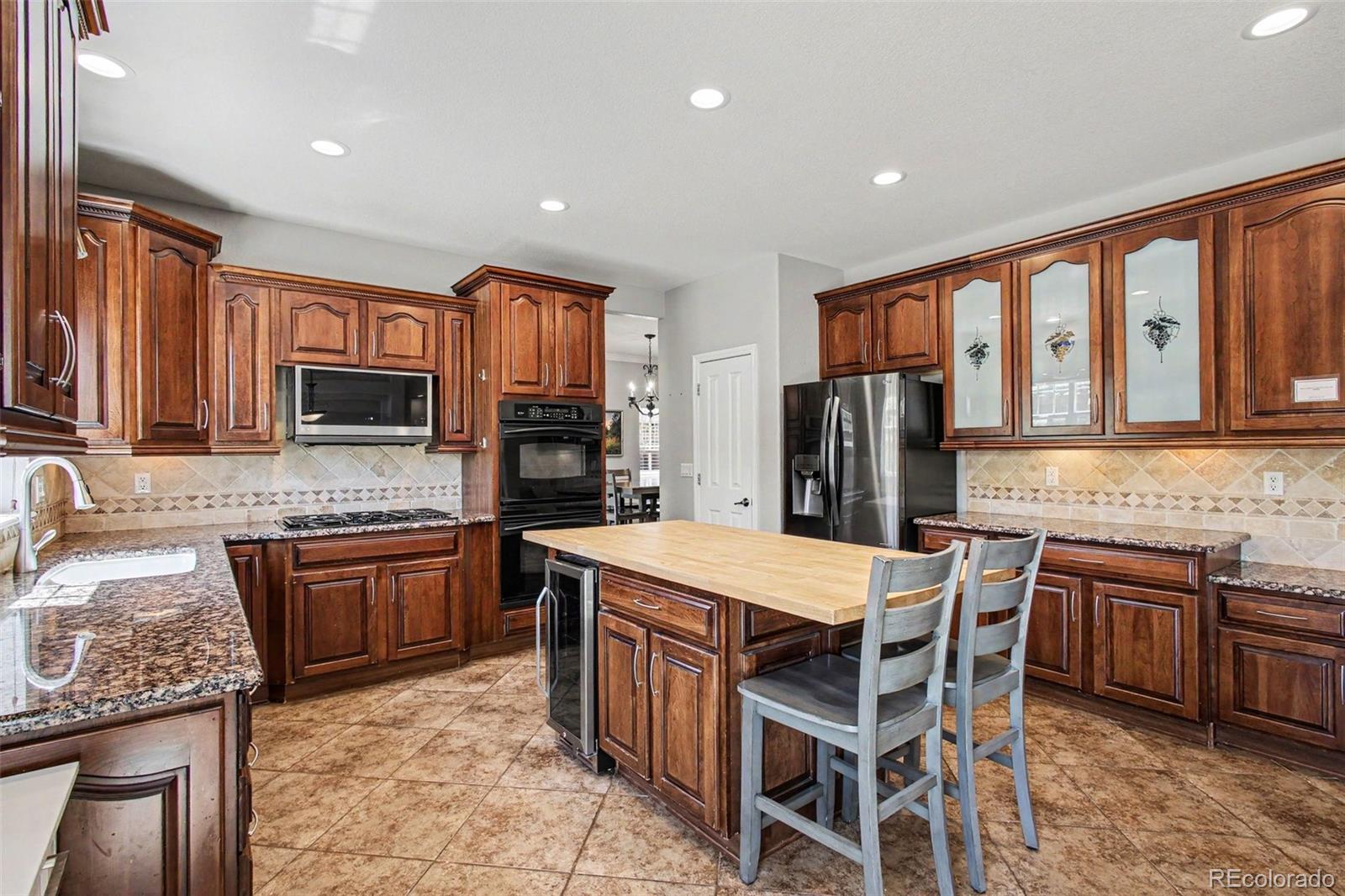 MLS Image #7 for 2212  ridgetrail drive,castle rock, Colorado