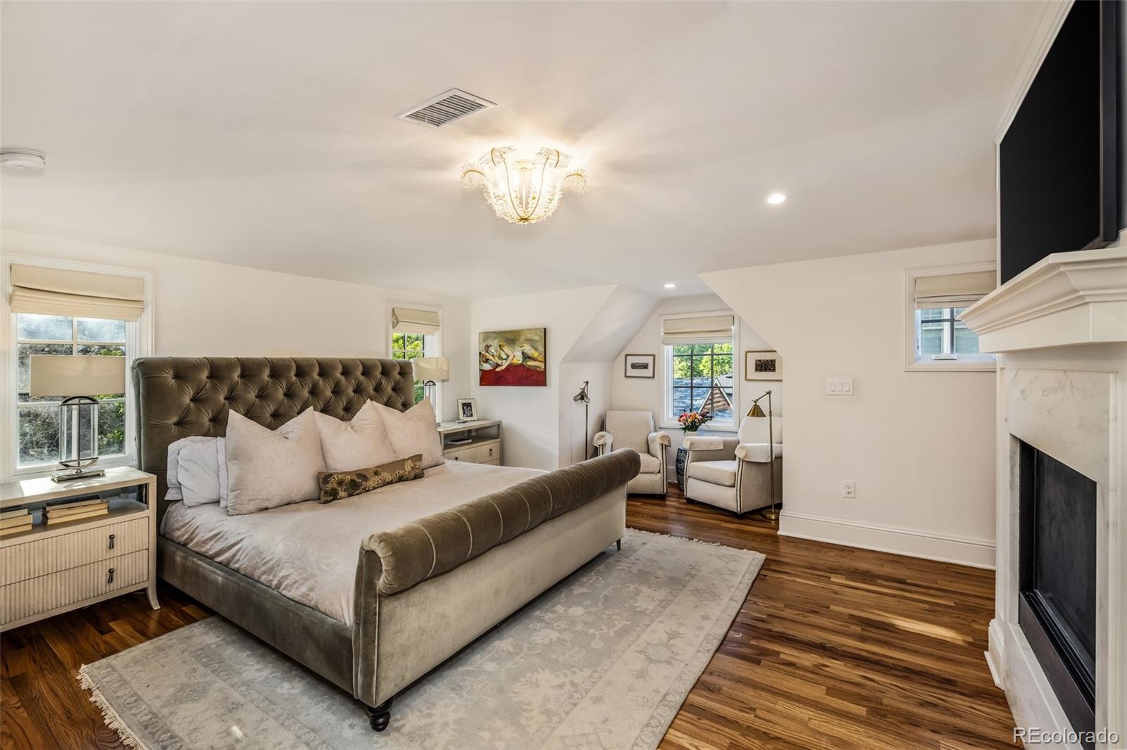 MLS Image #20 for 3215 e 7th avenue parkway,denver, Colorado