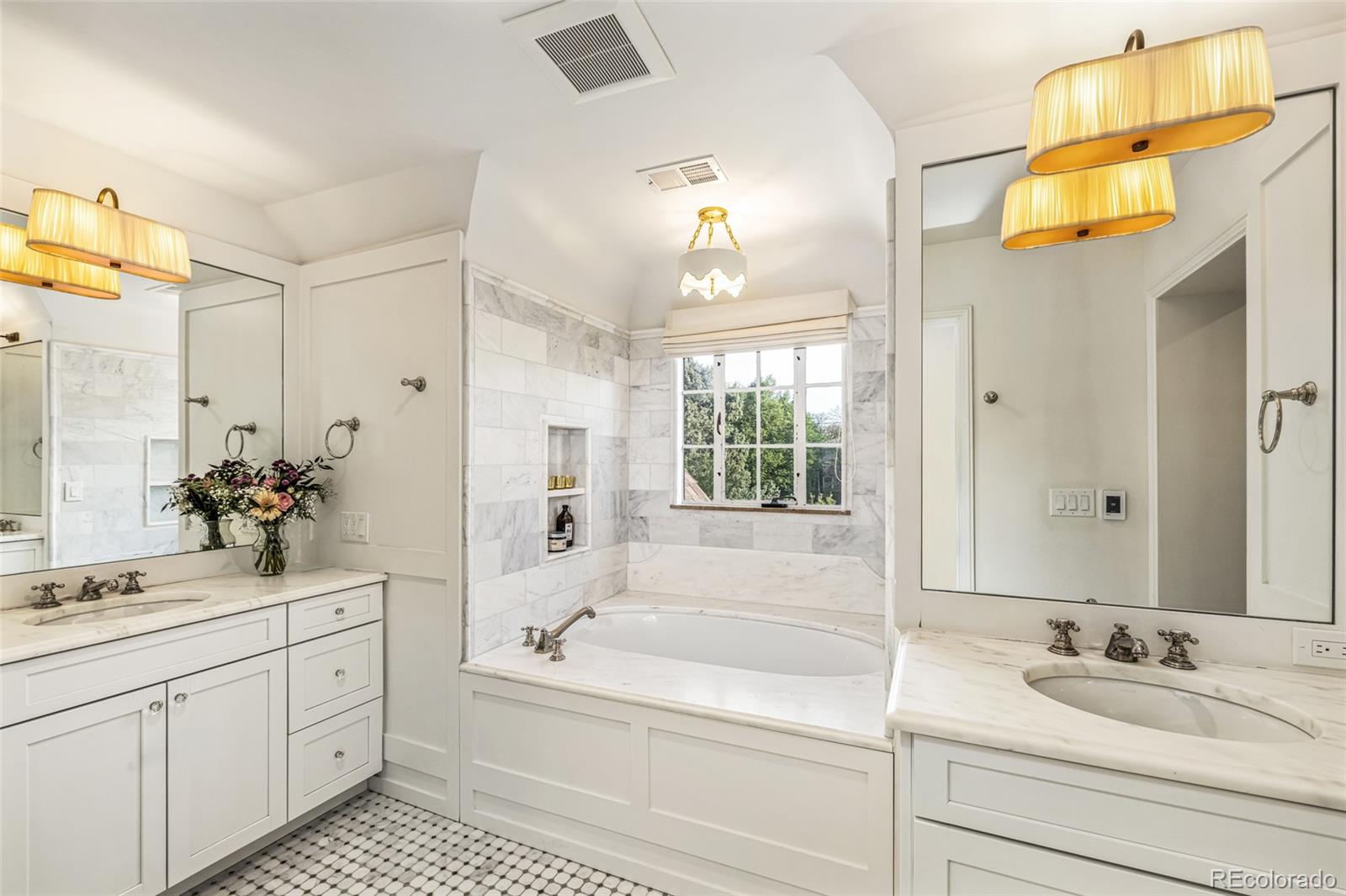 MLS Image #21 for 3215 e 7th avenue parkway,denver, Colorado