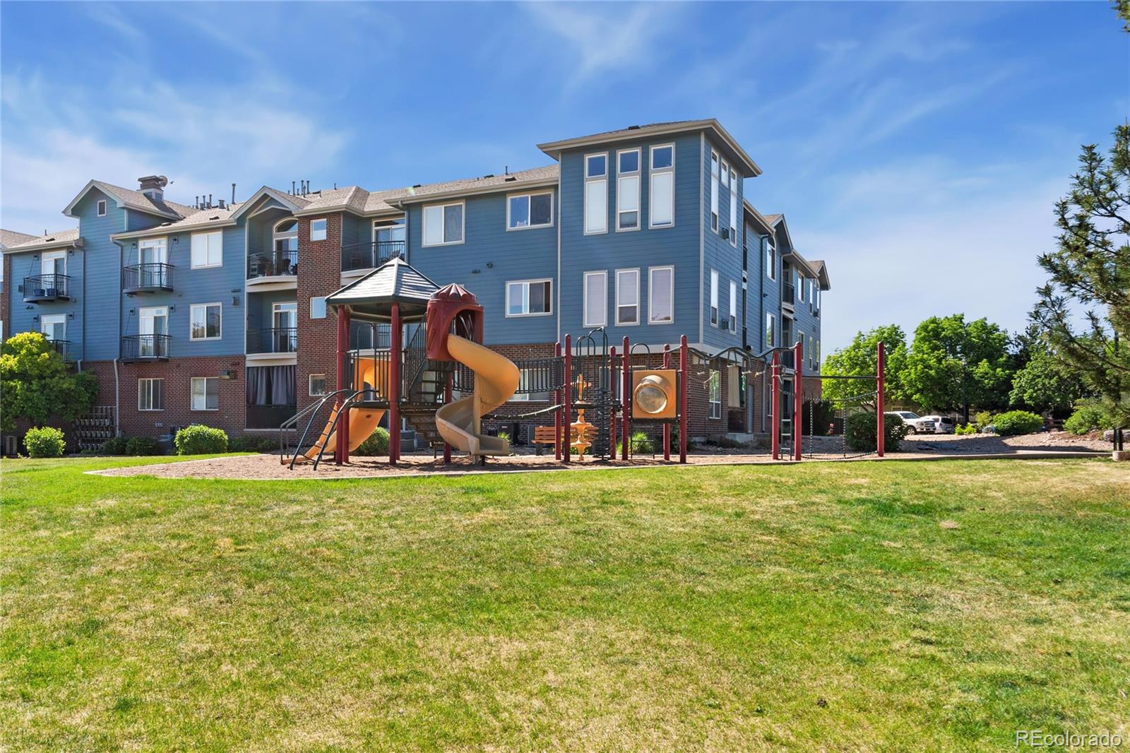 MLS Image #16 for 3281 e 103rd place 1410,thornton, Colorado