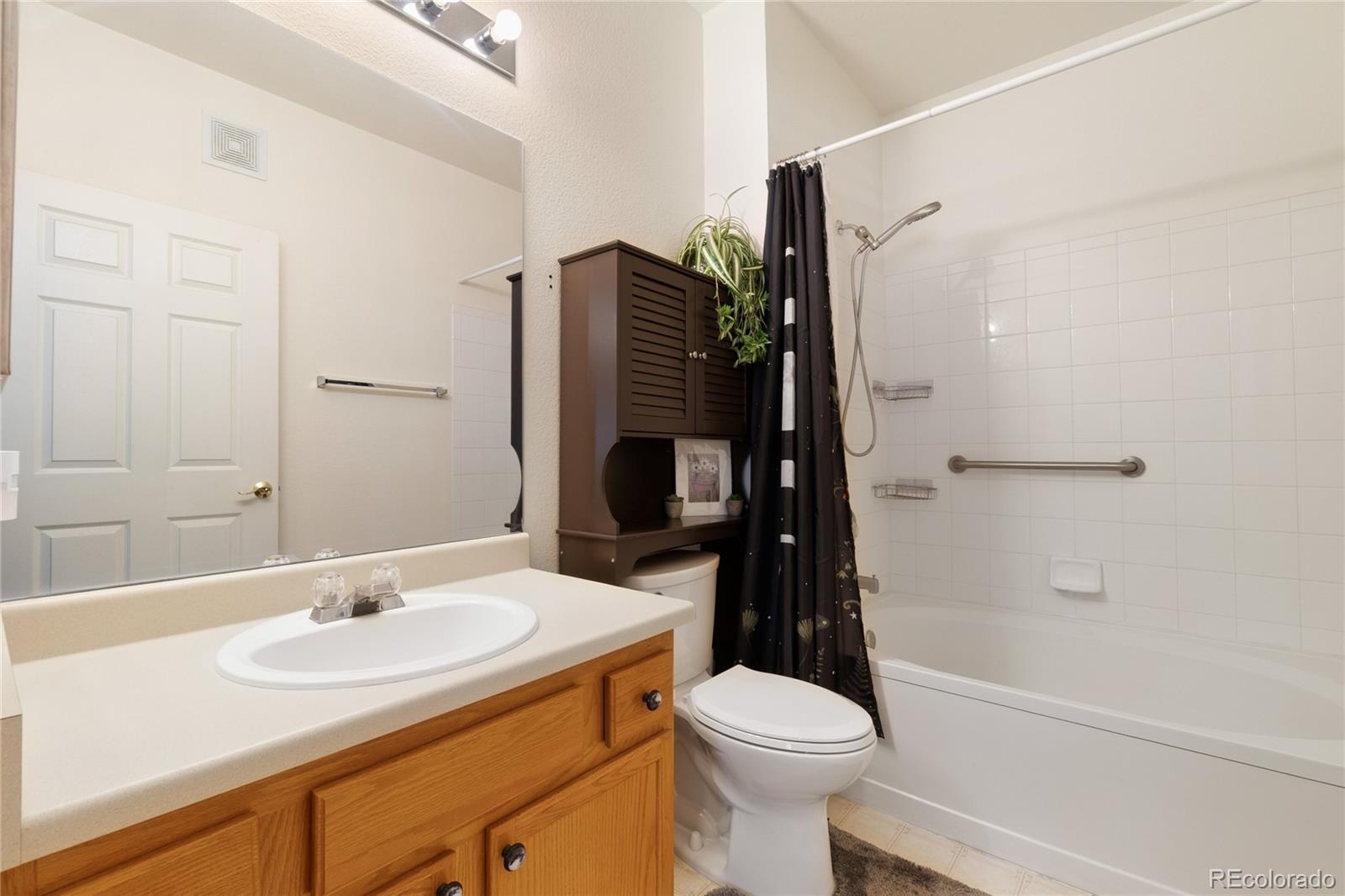 MLS Image #9 for 3281 e 103rd place 1410,thornton, Colorado