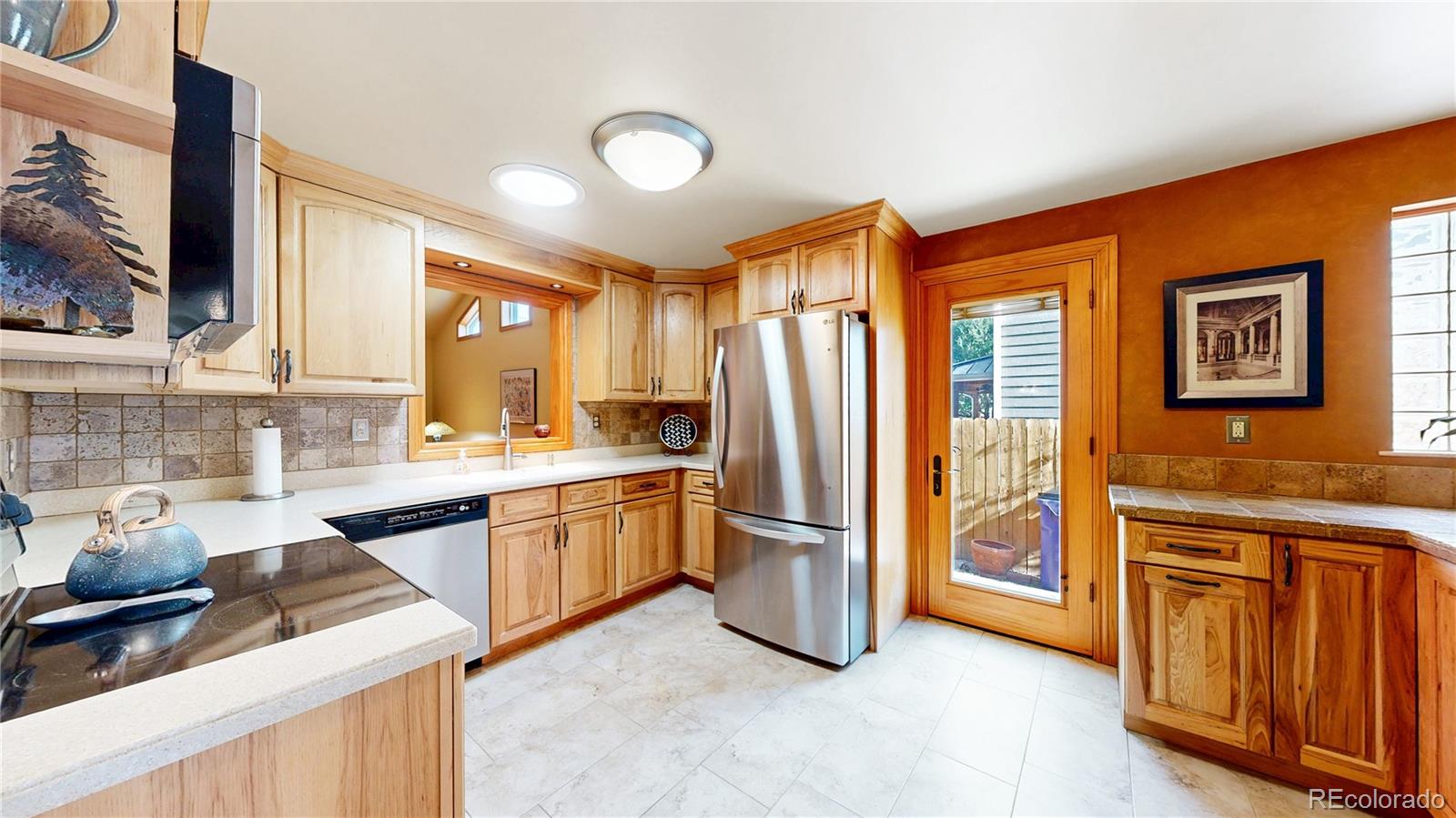 MLS Image #10 for 3265 s ash street,denver, Colorado