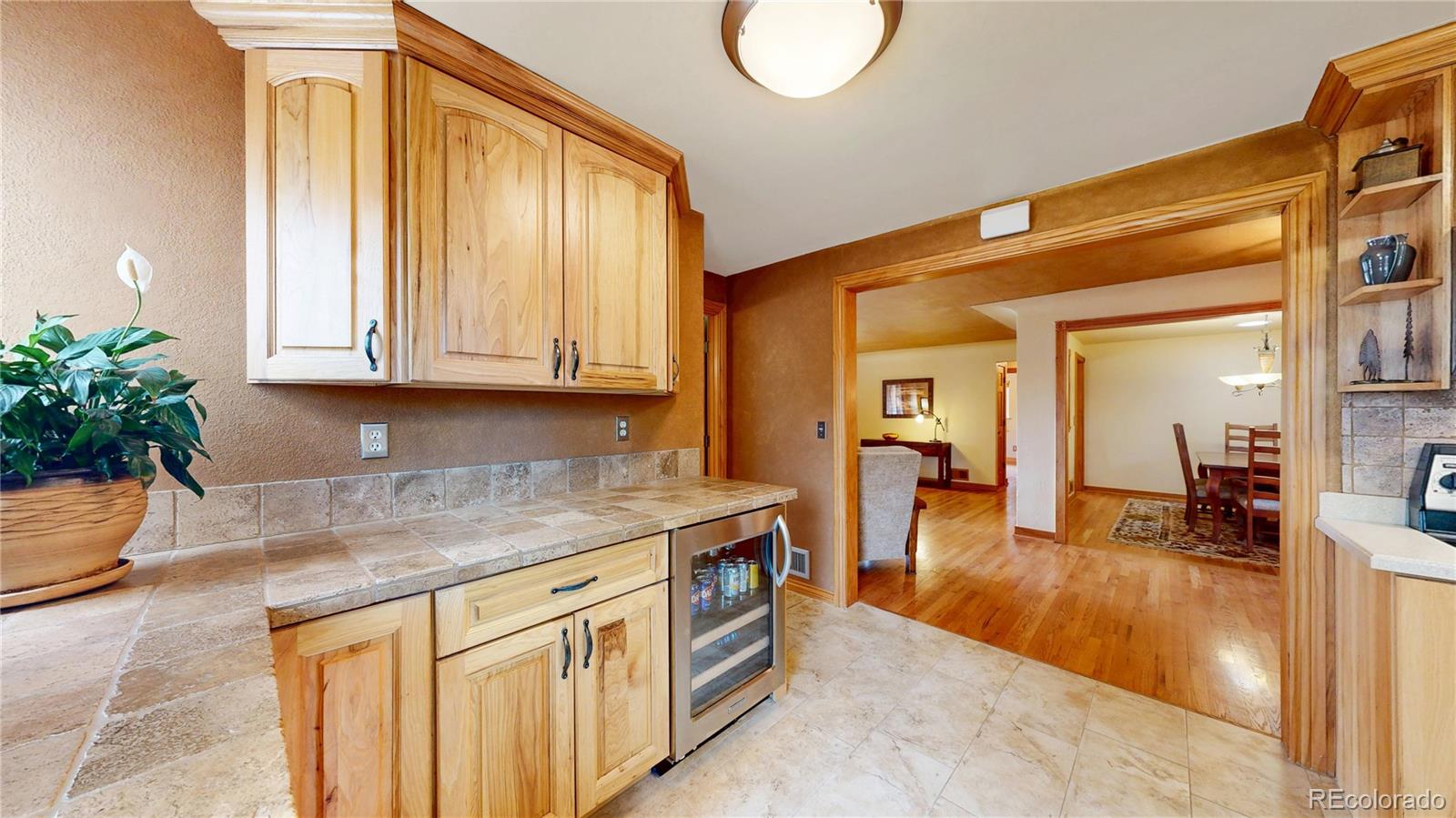 MLS Image #11 for 3265 s ash street,denver, Colorado