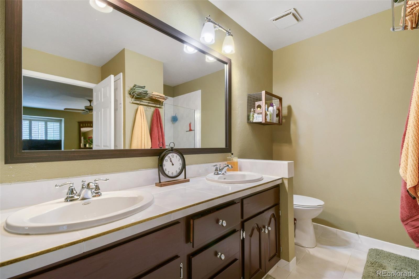 MLS Image #19 for 15896 e saratoga place,aurora, Colorado