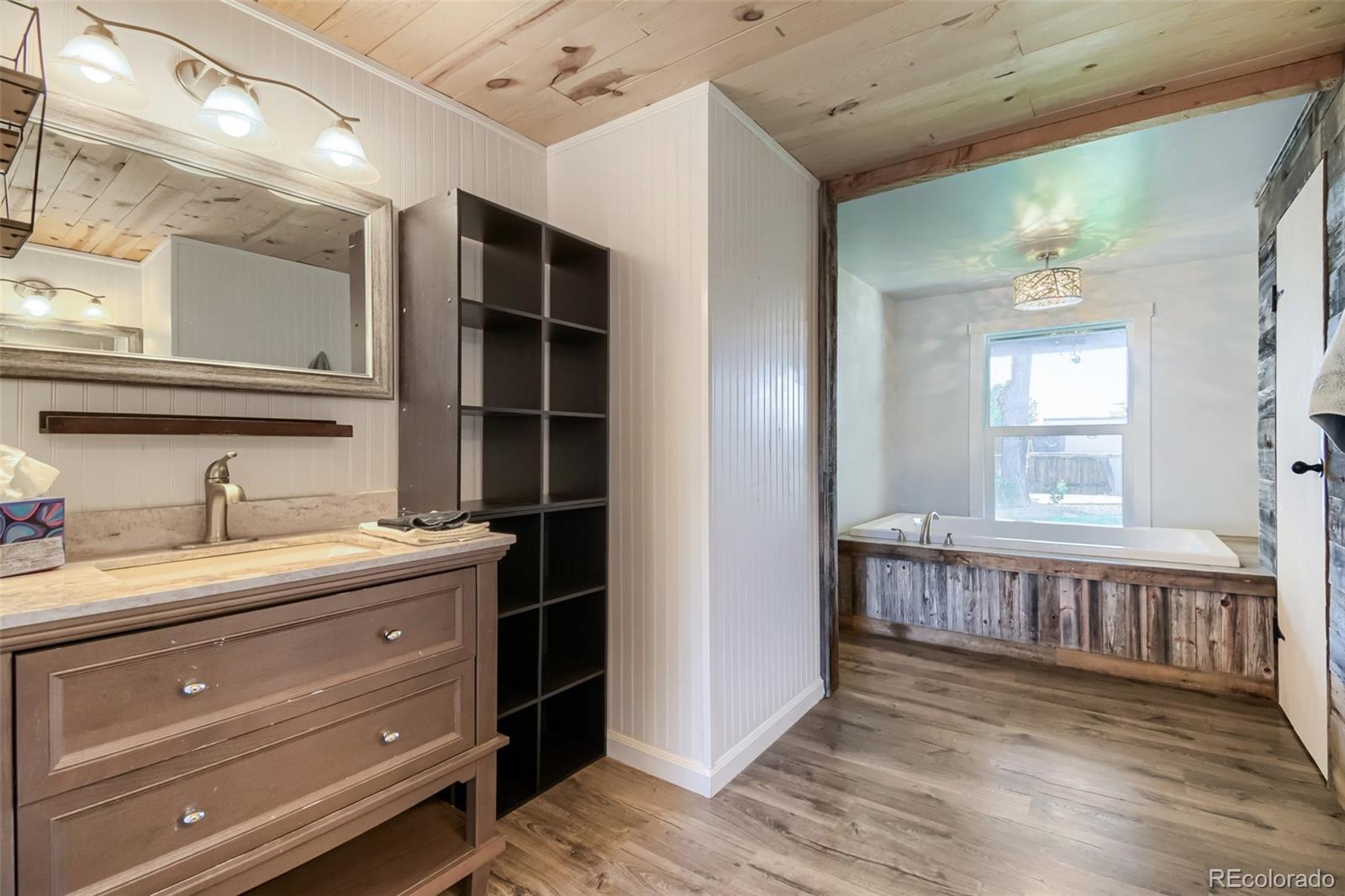 MLS Image #10 for 611  pinyon circle,lochbuie, Colorado