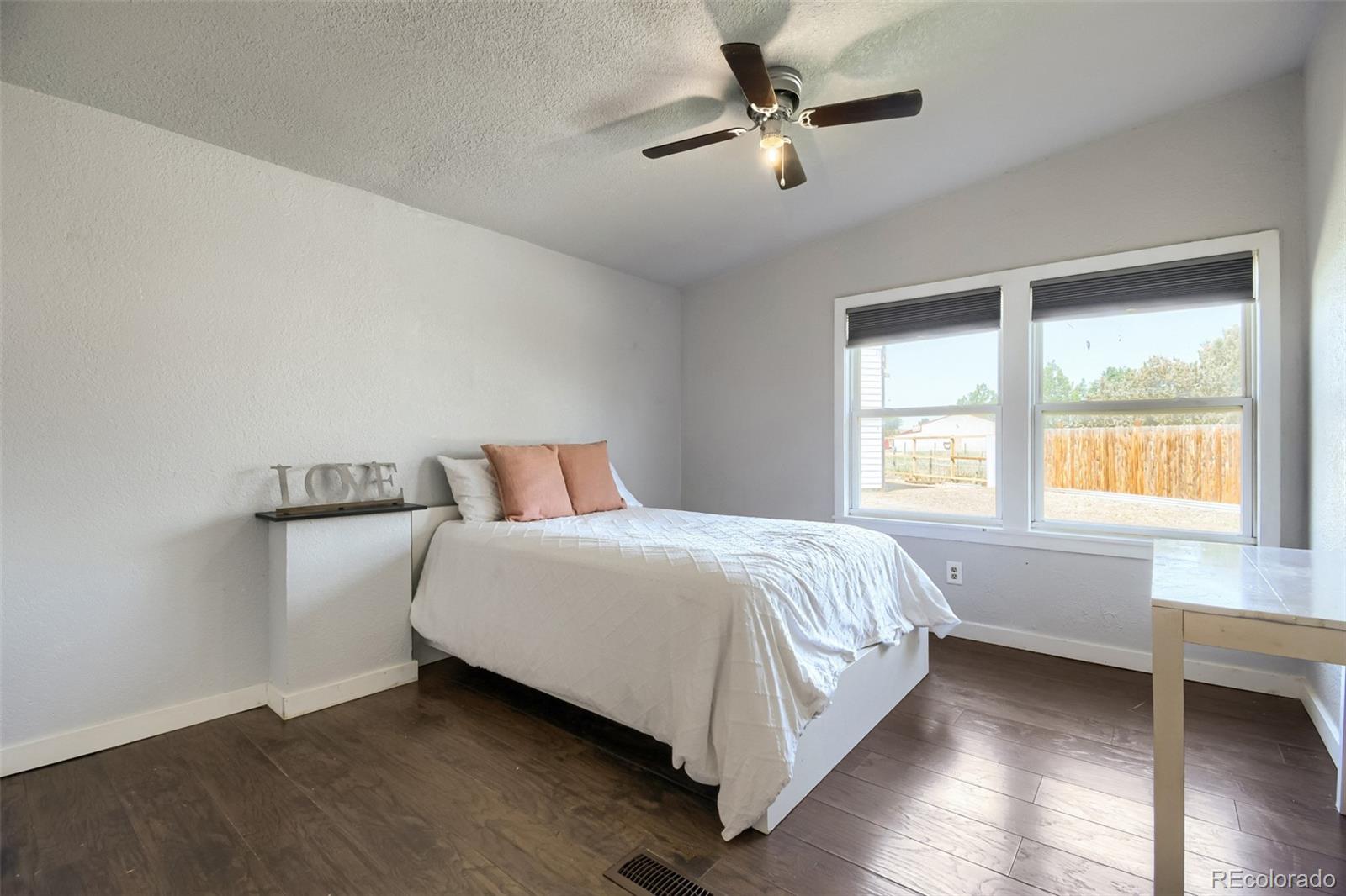 MLS Image #19 for 611  pinyon circle,lochbuie, Colorado