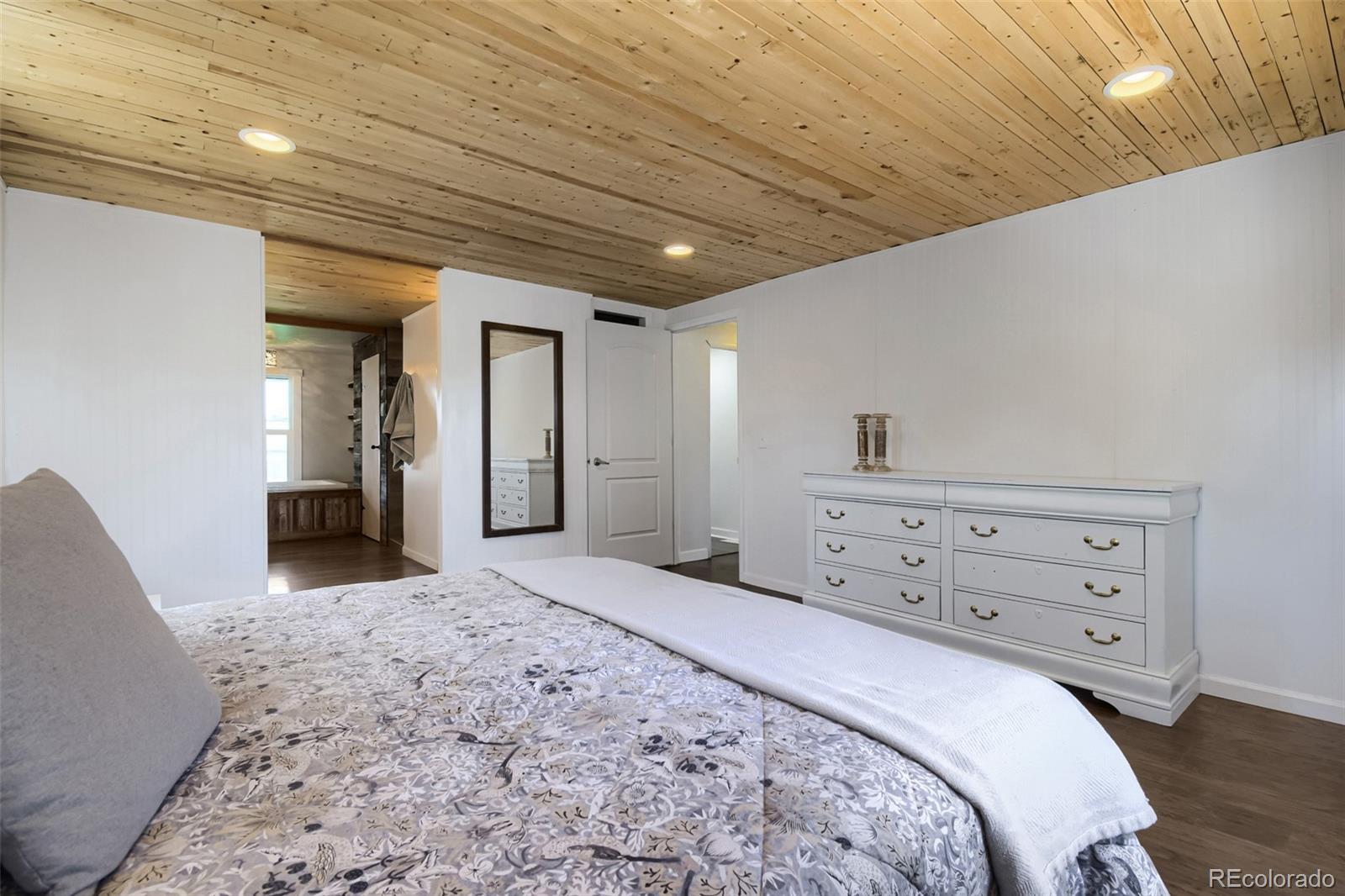 MLS Image #9 for 611  pinyon circle,lochbuie, Colorado