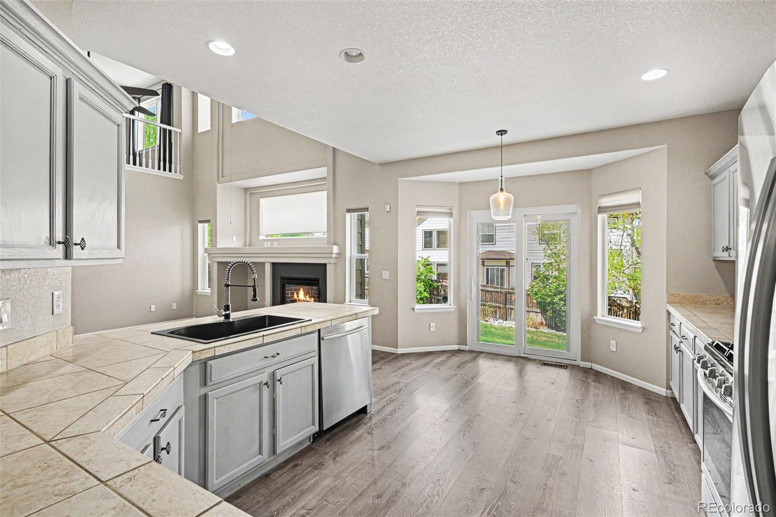 MLS Image #10 for 6019 s ukraine circle,aurora, Colorado