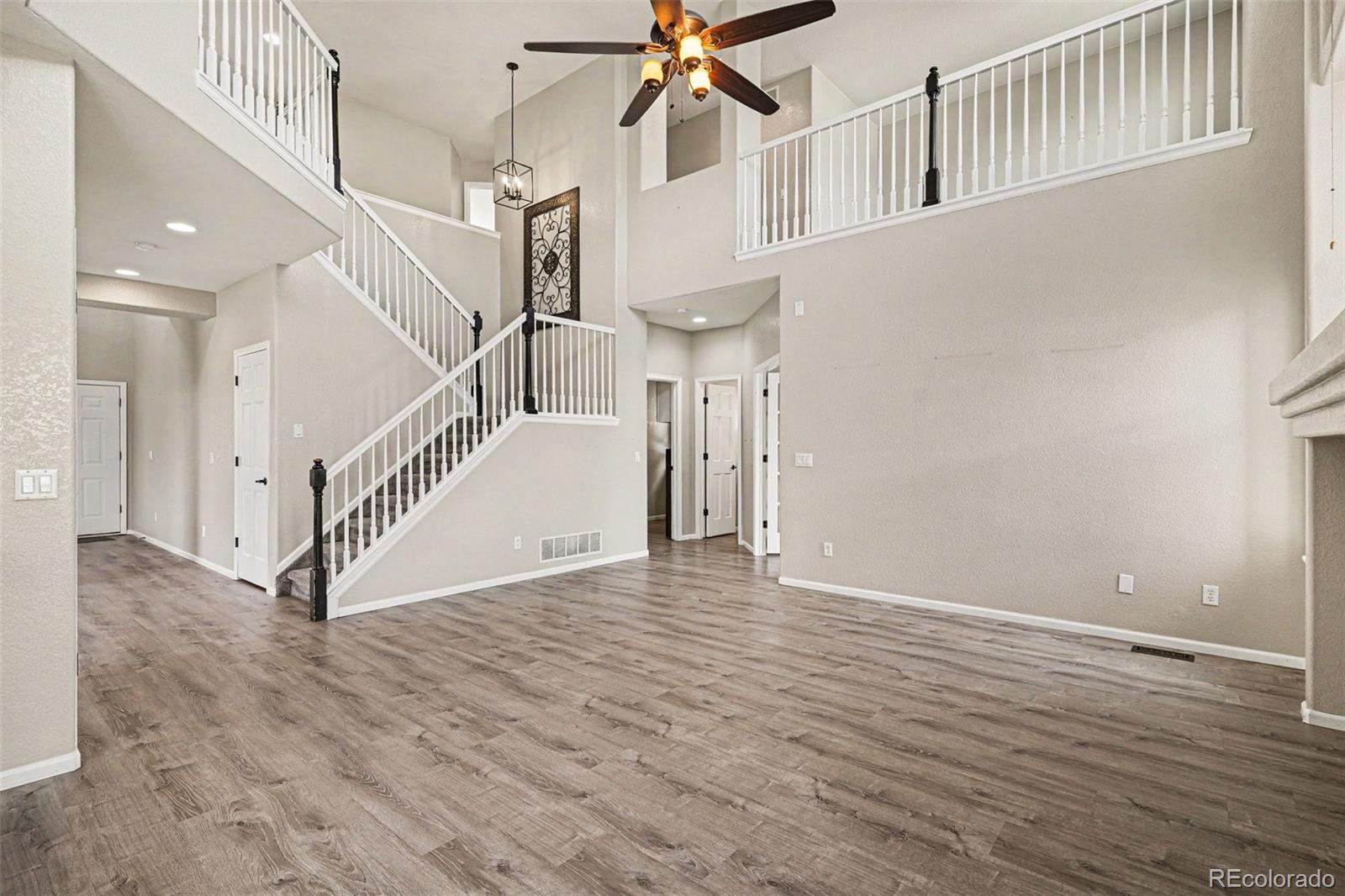 MLS Image #4 for 6019 s ukraine circle,aurora, Colorado