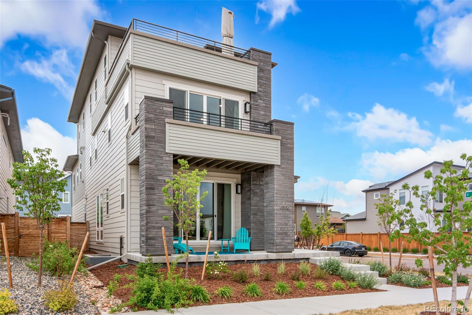 MLS Image #2 for 6306 n elmira court,denver, Colorado