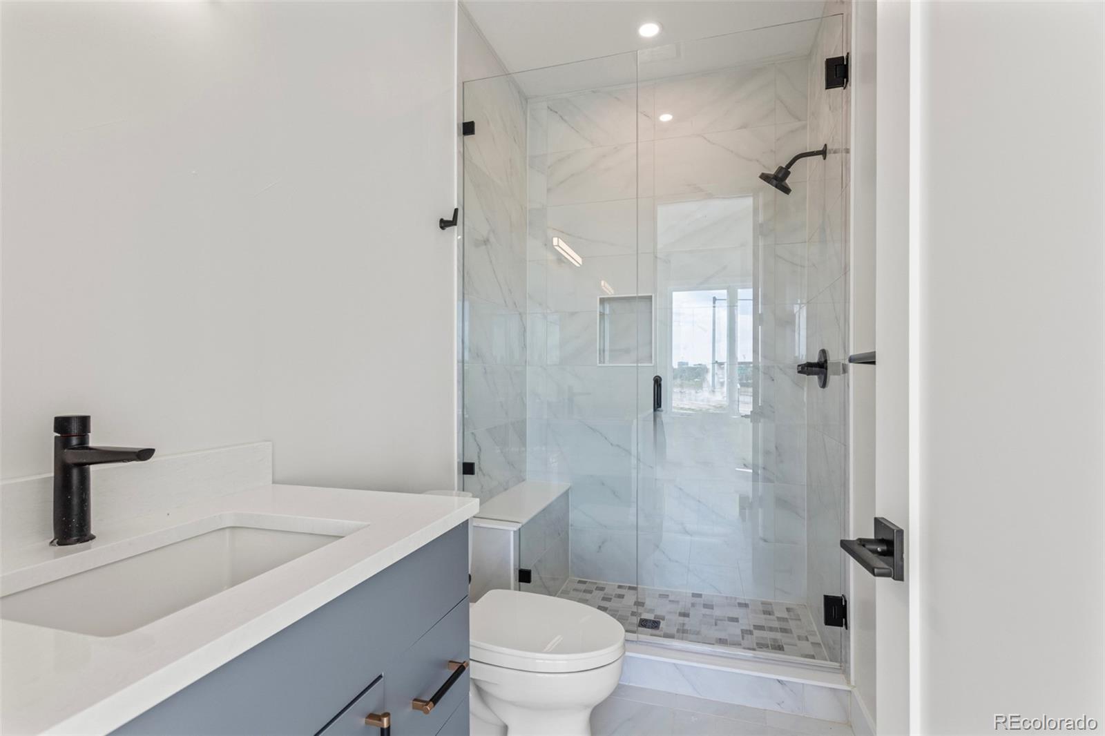 MLS Image #11 for 1615 s franklin street,denver, Colorado