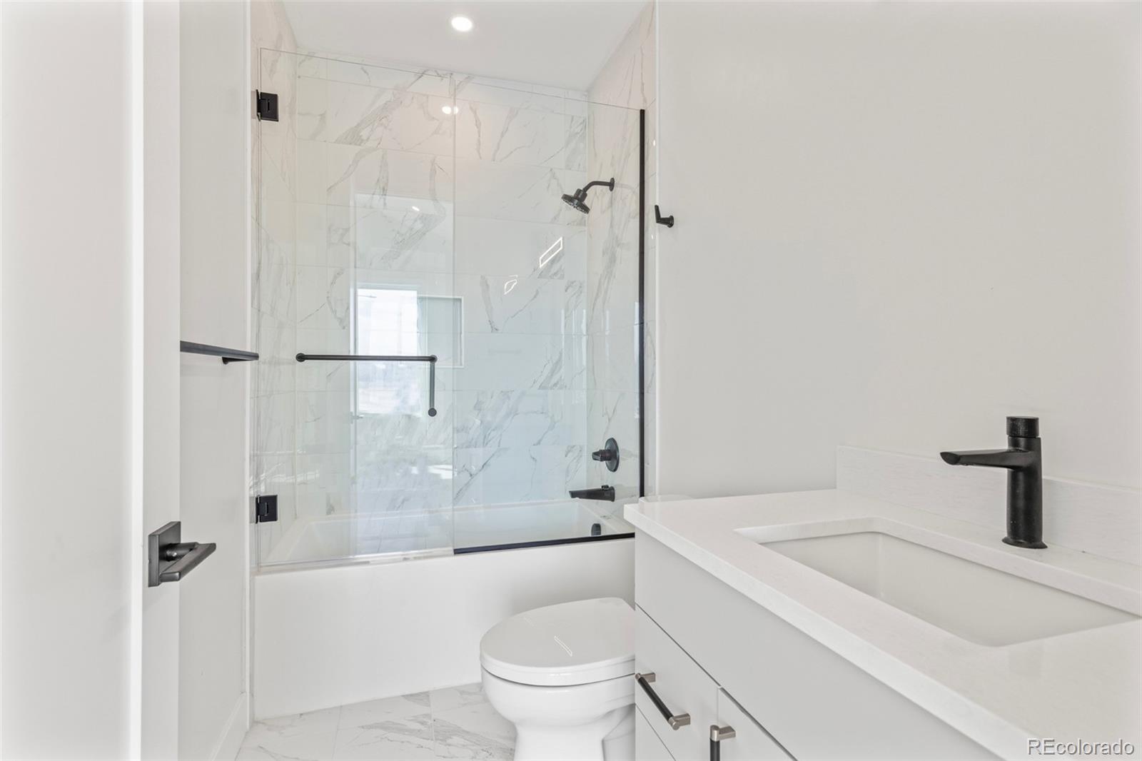 MLS Image #12 for 1615 s franklin street,denver, Colorado