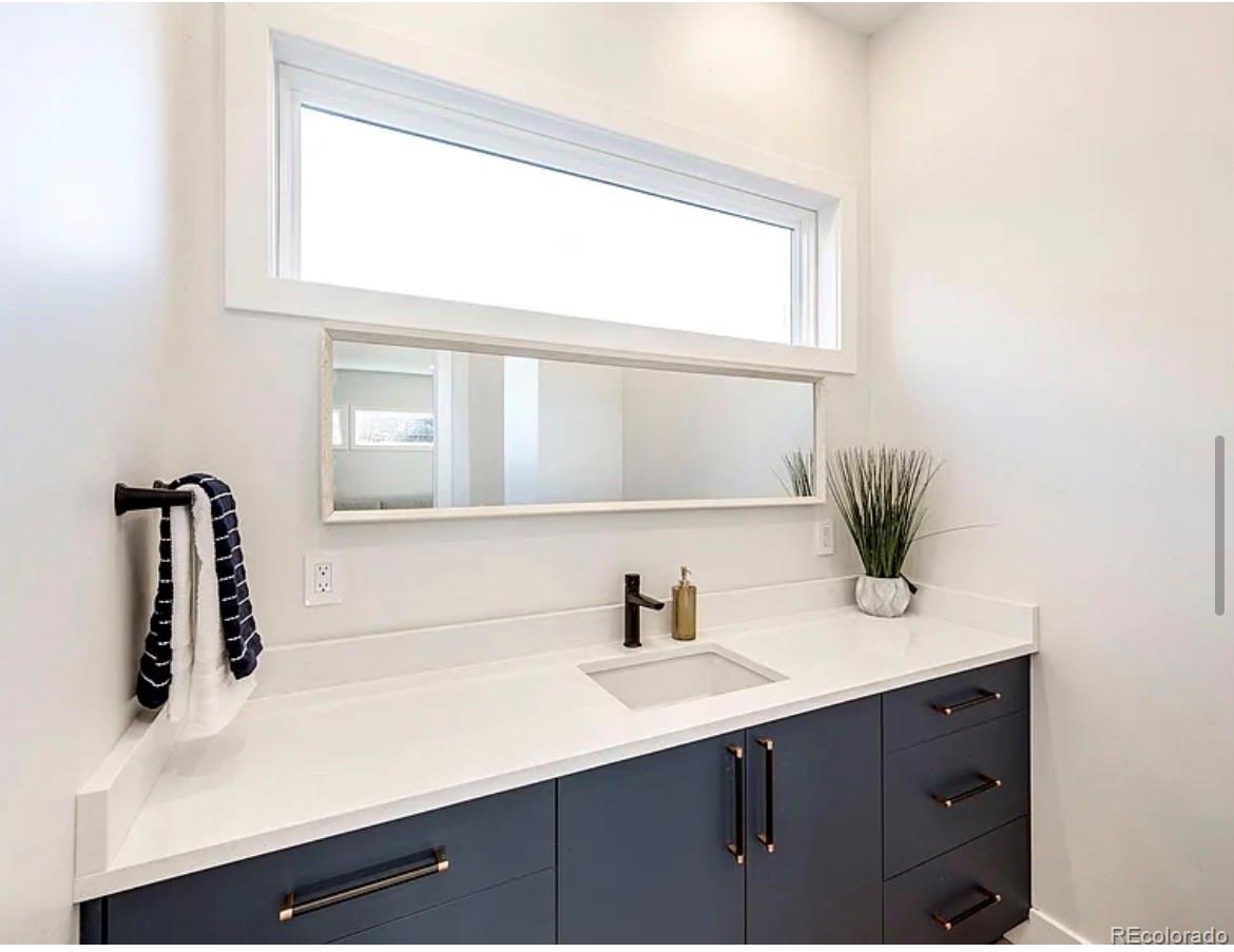 MLS Image #24 for 1615 s franklin street,denver, Colorado
