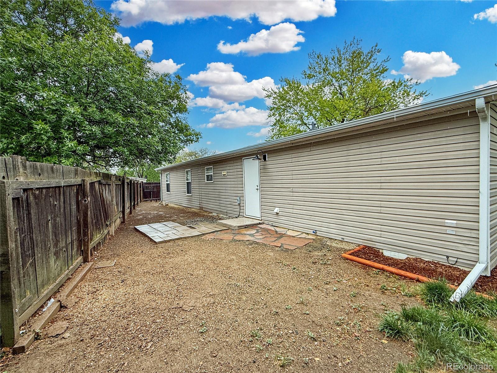 MLS Image #2 for 320  glen ayre street,dacono, Colorado